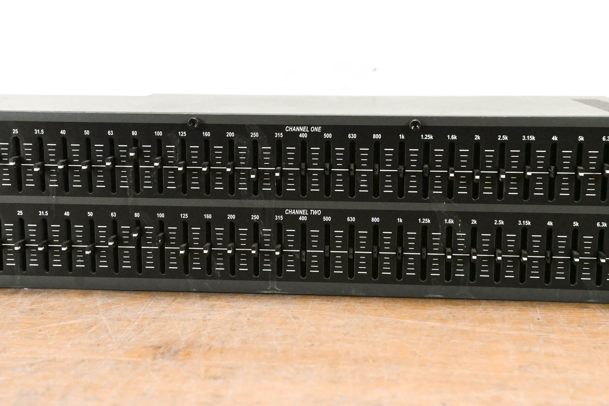 dbx 231 Dual-Channel 31-Band Graphic Equalizer