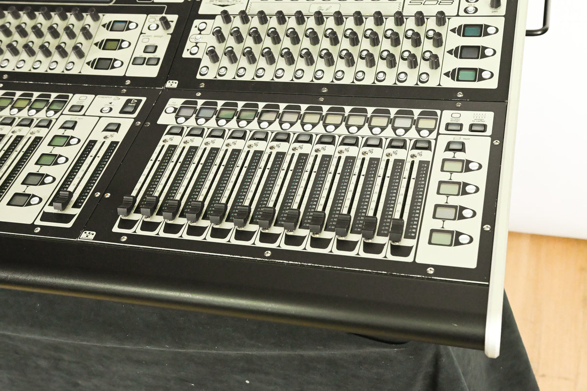 DiGiCo SD8 120-Channel Digital Mixing Console w/ Waves Card