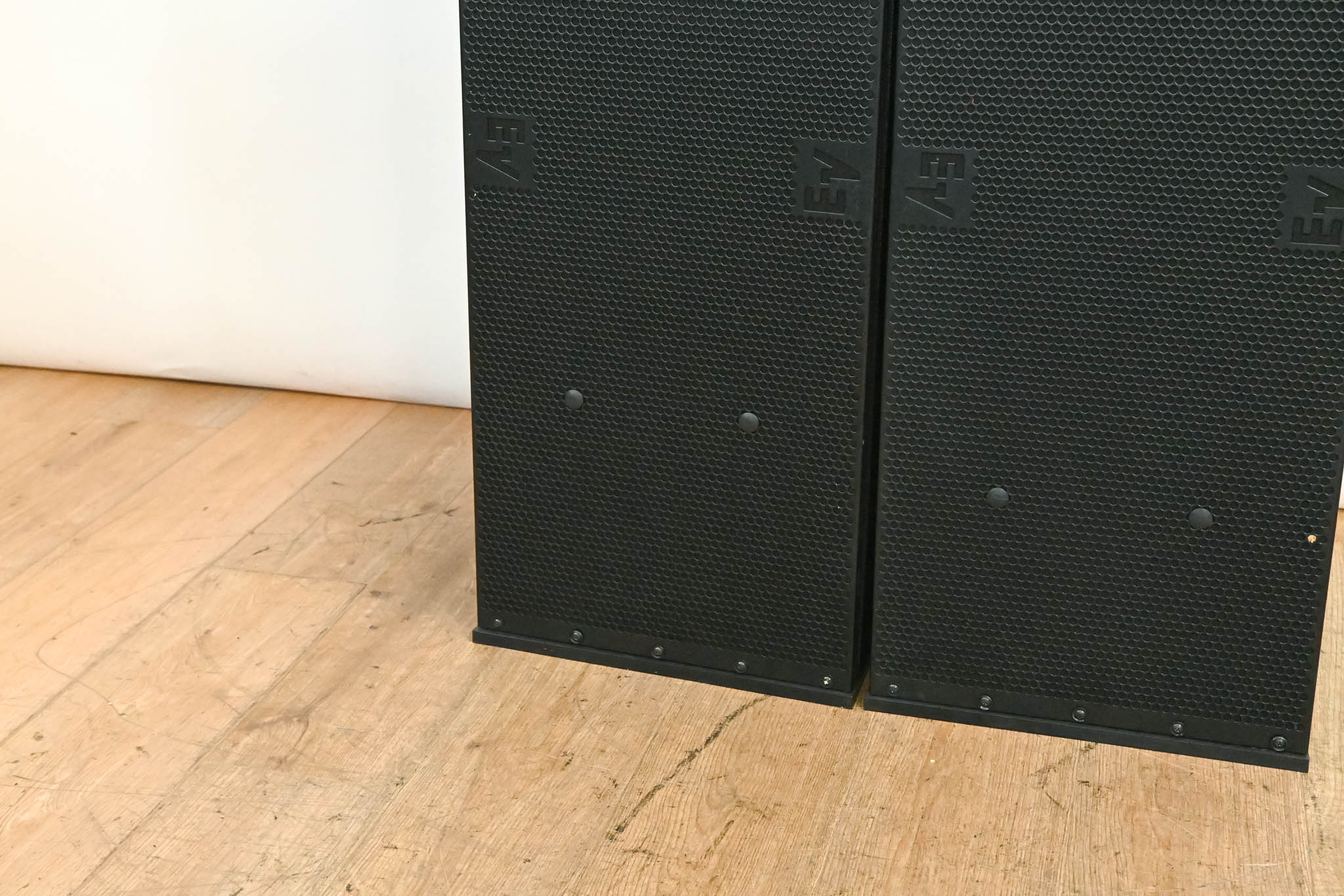 Electro-Voice (EV) XLC127DVX Three-Way Compact Line Array Element (PAIR)