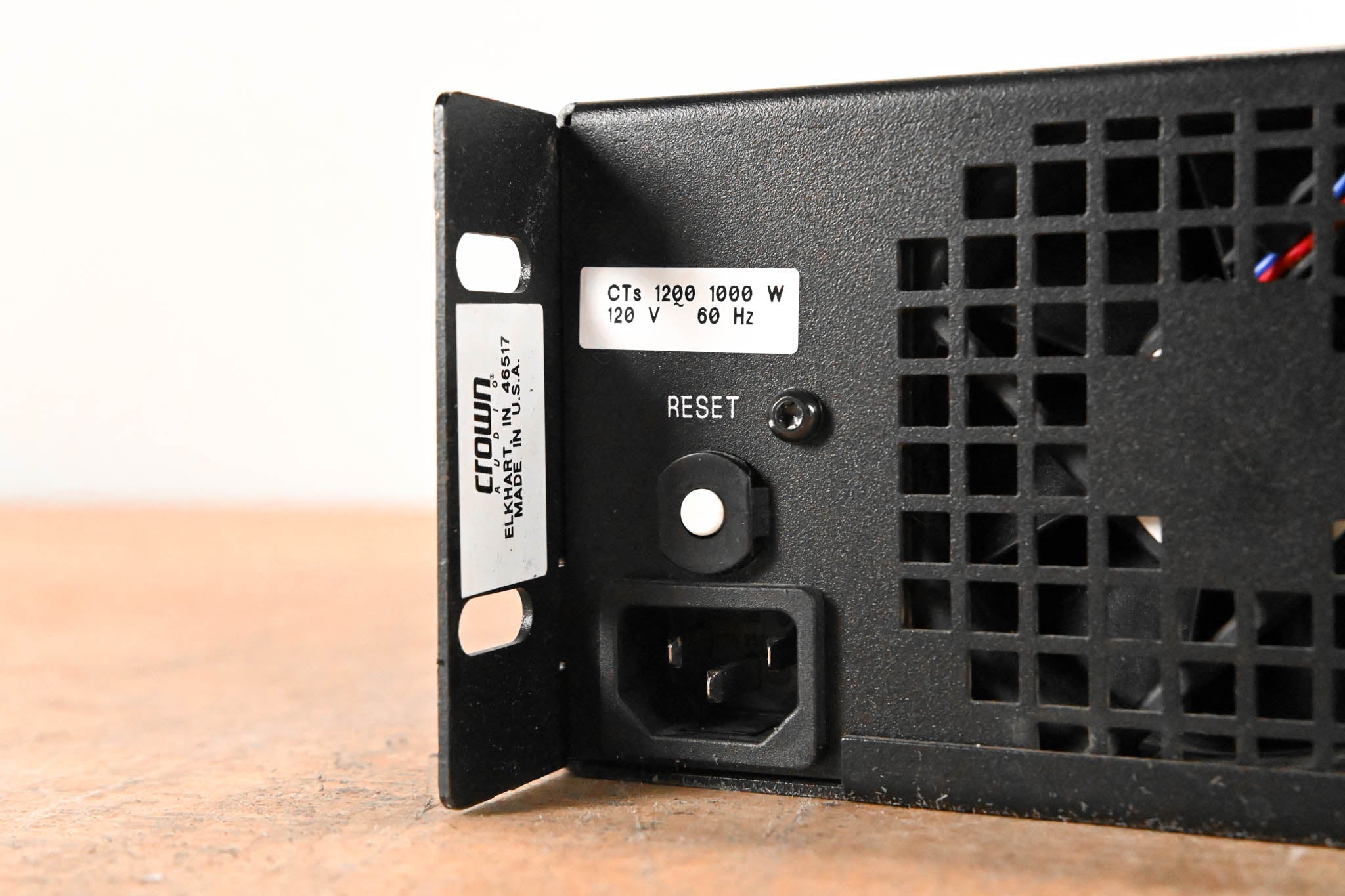 Crown CTs 1200 Two-Channel 600W Power Amplifier