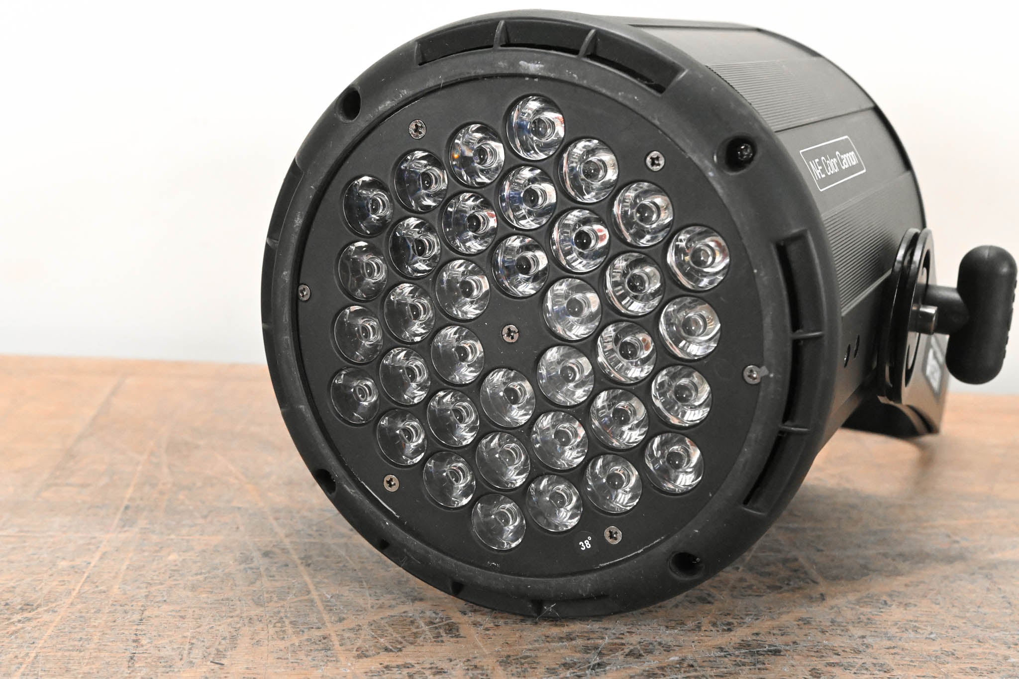 MEGA-LITE 4025 N-E Color Cannon LED Light