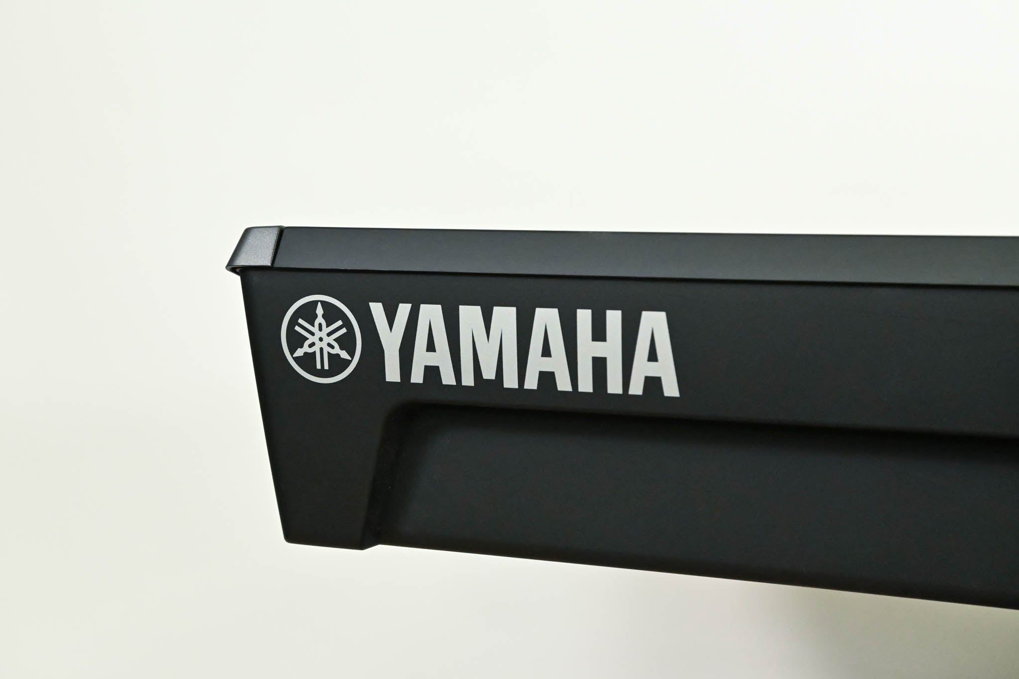 Yamaha MODX8 88-Key Synthesizer Workstation (NO POWER SUPPLY)