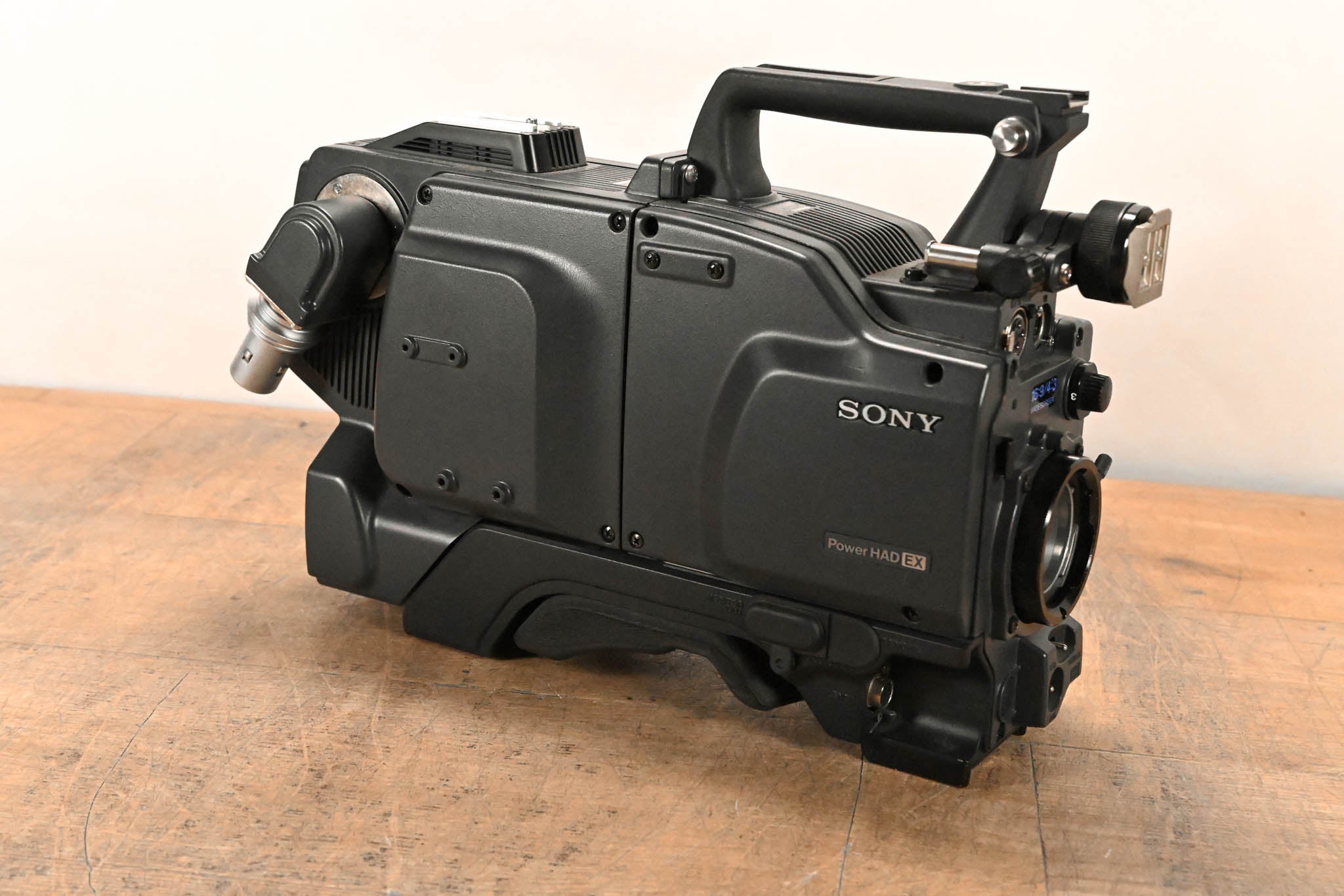Sony DXC-D50WS Broadcast Camera Body with CA-TX50 Camera Adapter