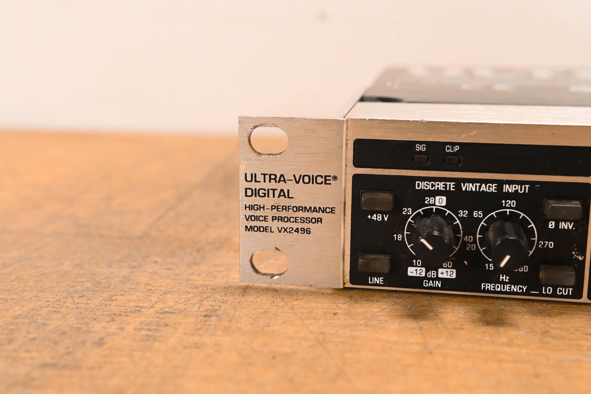 Behringer ULTRA-VOICE DIGITAL VX2496 High-Performance Voice Processor