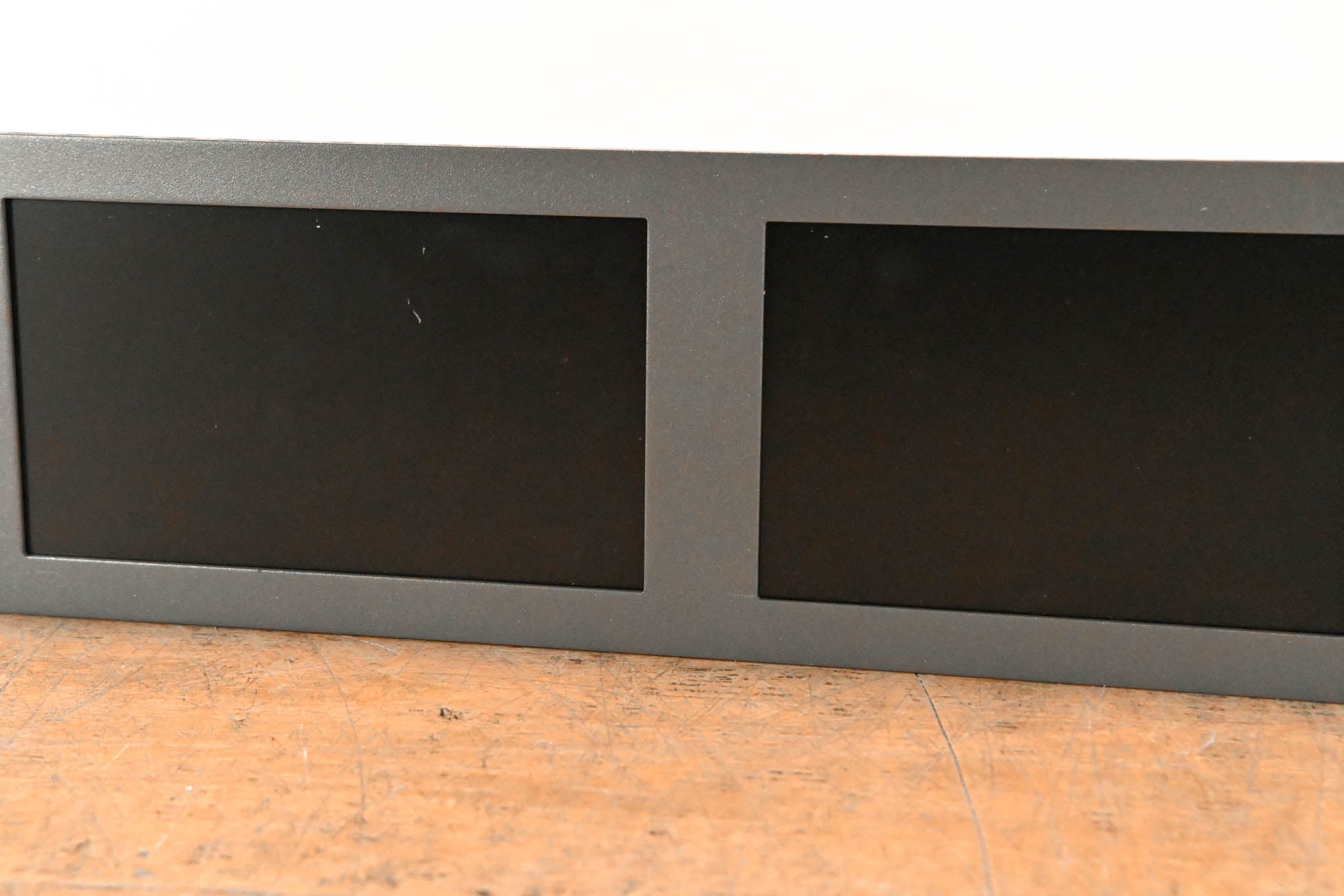 Blackmagic Design SmartScope Duo 4K 2 Dual 8" Monitor (NO POWER SUPPLY)