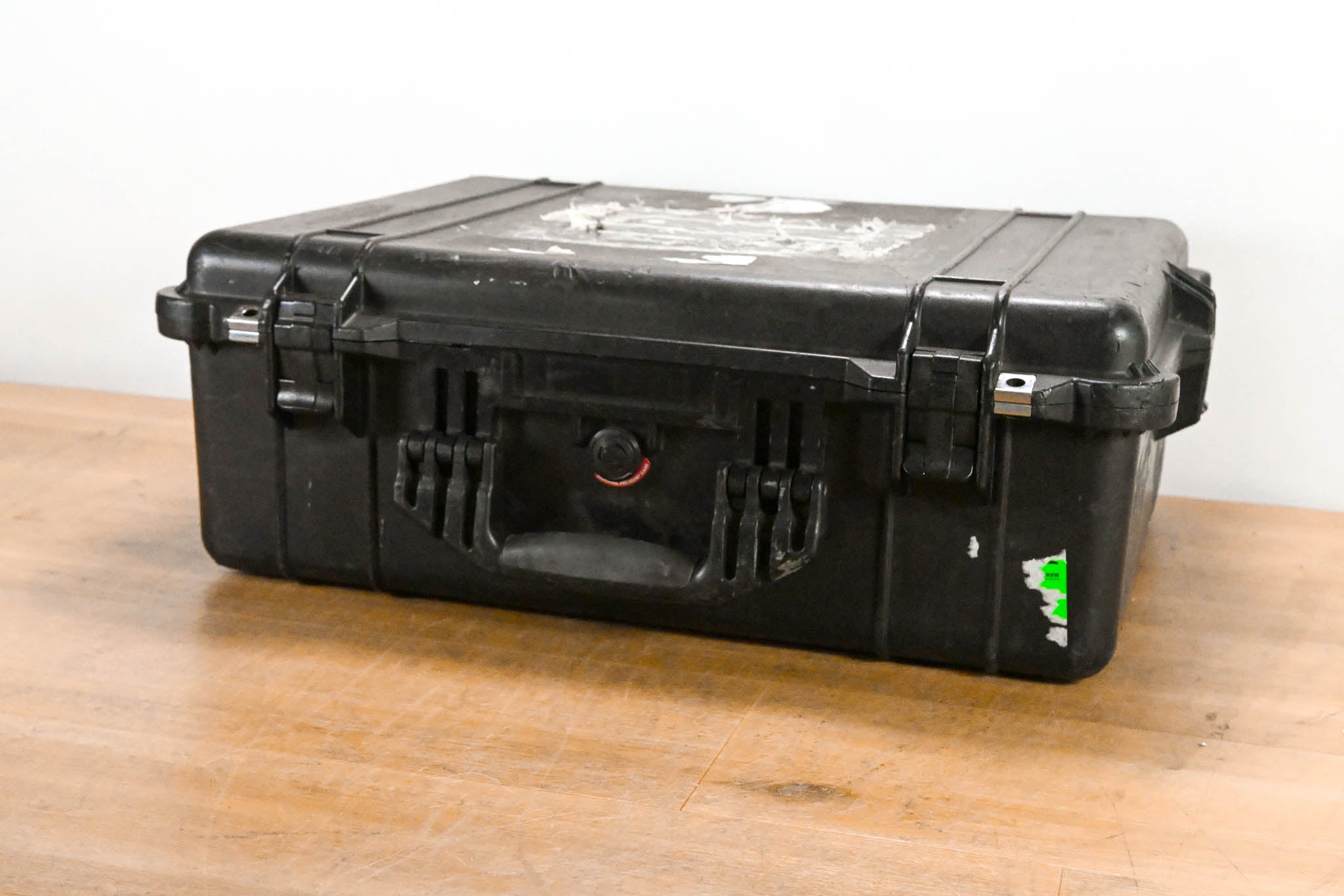 Pelican 1600 Protector Case