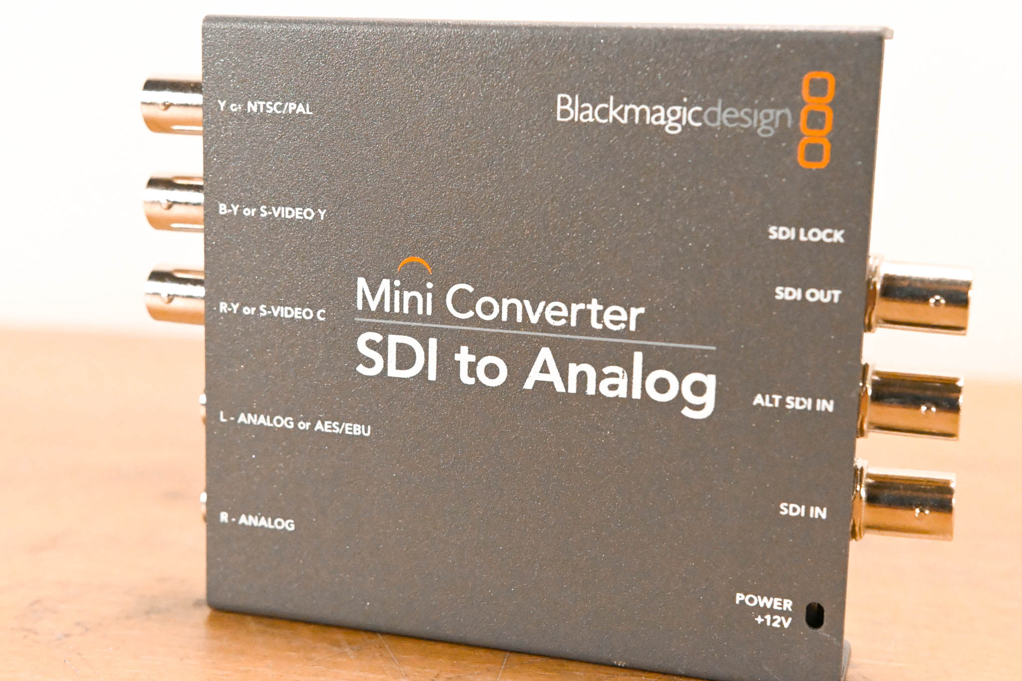 Blackmagic Design Mini Converter SDI to Analog (NO POWER SUPPLY)
