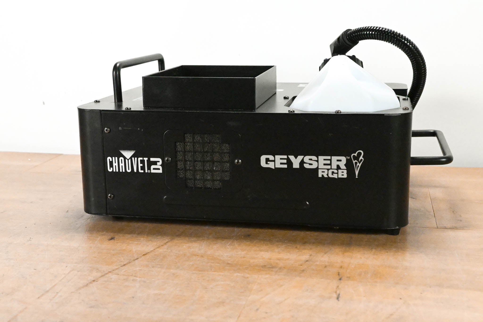 Chauvet Geyser RGB Ver 3 LED Lighting Effect and Fog Machine