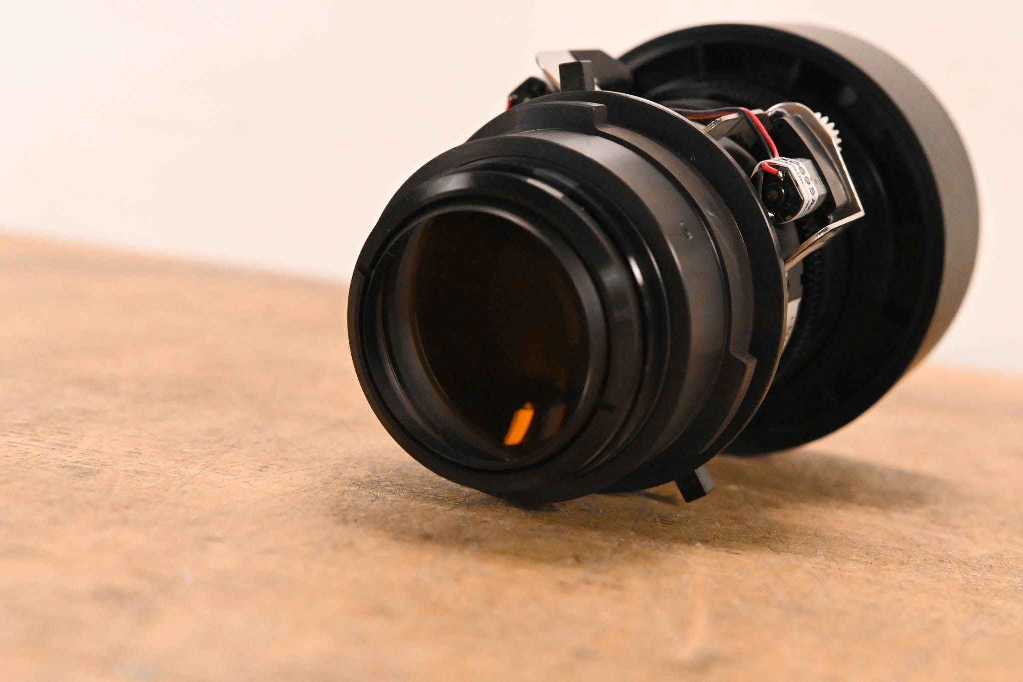 Panasonic ET-DLE400 Long Throw DLP Projector Zoom Lens XGA (5.7-8.0:1)