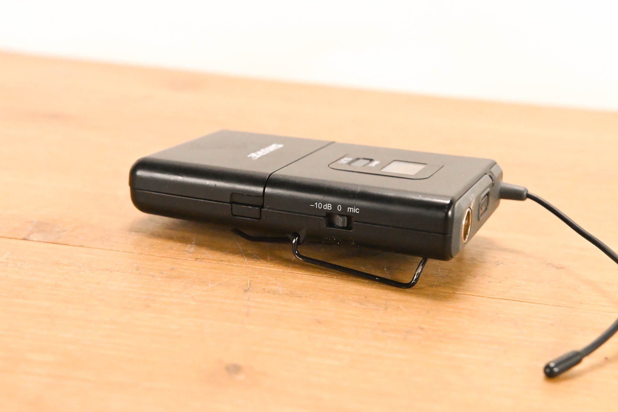 Shure SLX14 Bodypack Wireless System - J3 Band (NO POWER SUPPLY)