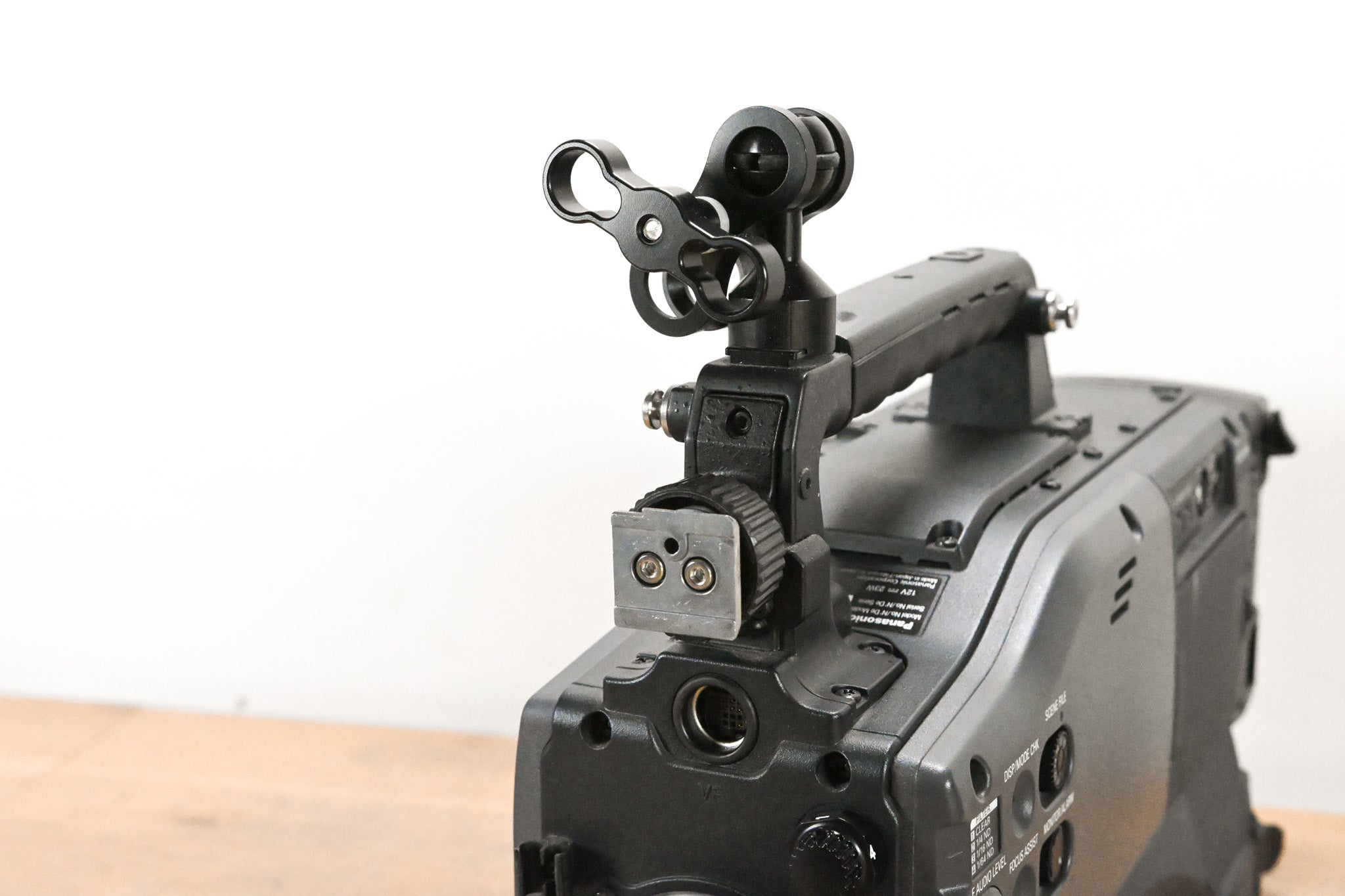 Panasonic AG-HPX500P 2/3" Shoulder-Mounted P2HD Camcorder