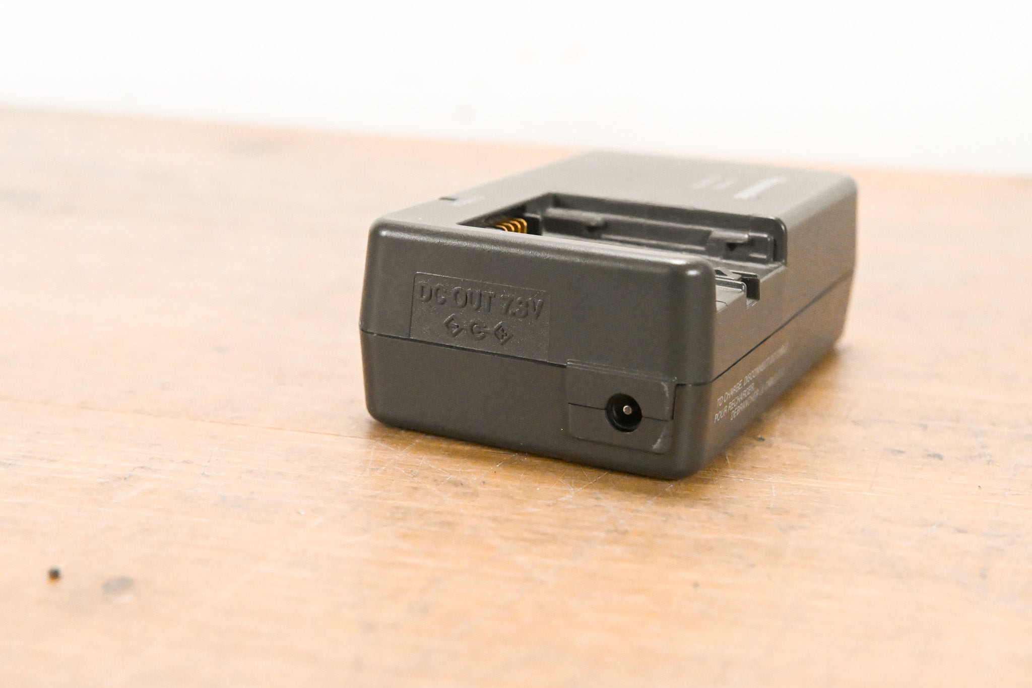Panasonic VW-AD20 AC Adapter (NO POWER SUPPLY)