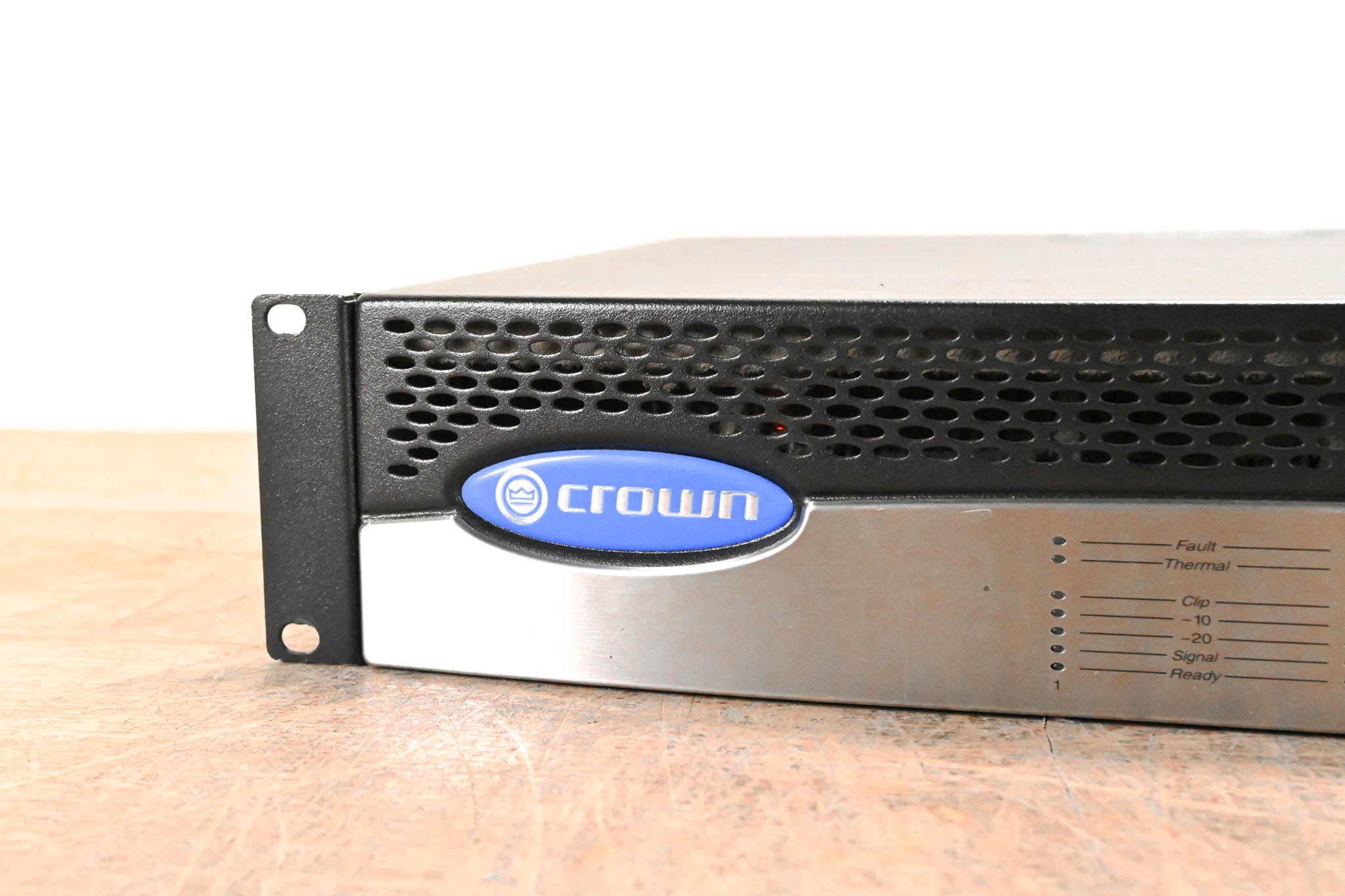 Crown CTs 600 Two-Channel 300W Power Amplifier