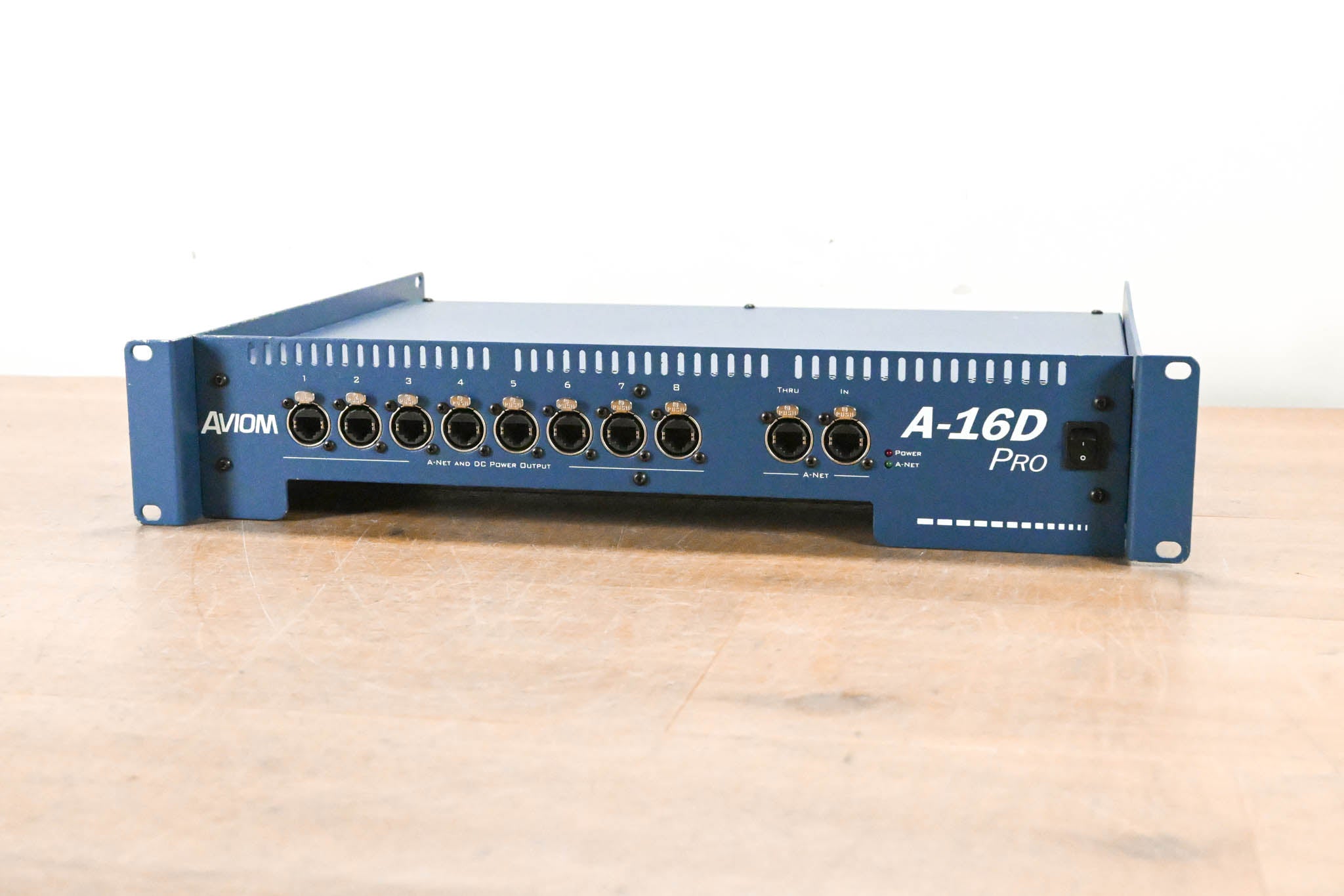 Aviom A-16D Pro A-Net Distributor