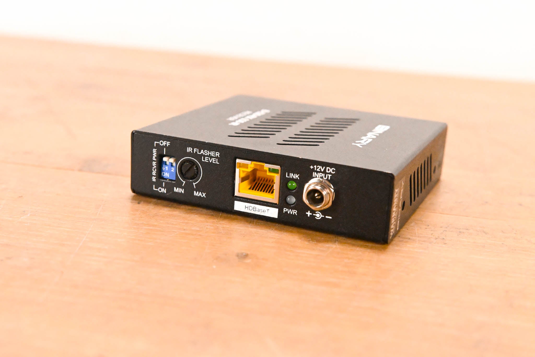 Binary B-520-RX-230-IR 520 Series 1080p HDBaseT Receiver w/ IR (NO PSU)