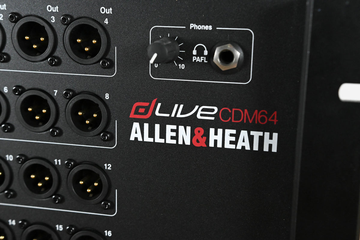 Allen & Heath dLive C3500 Control Surface w/ CDM64 64-in/32-out MixRack