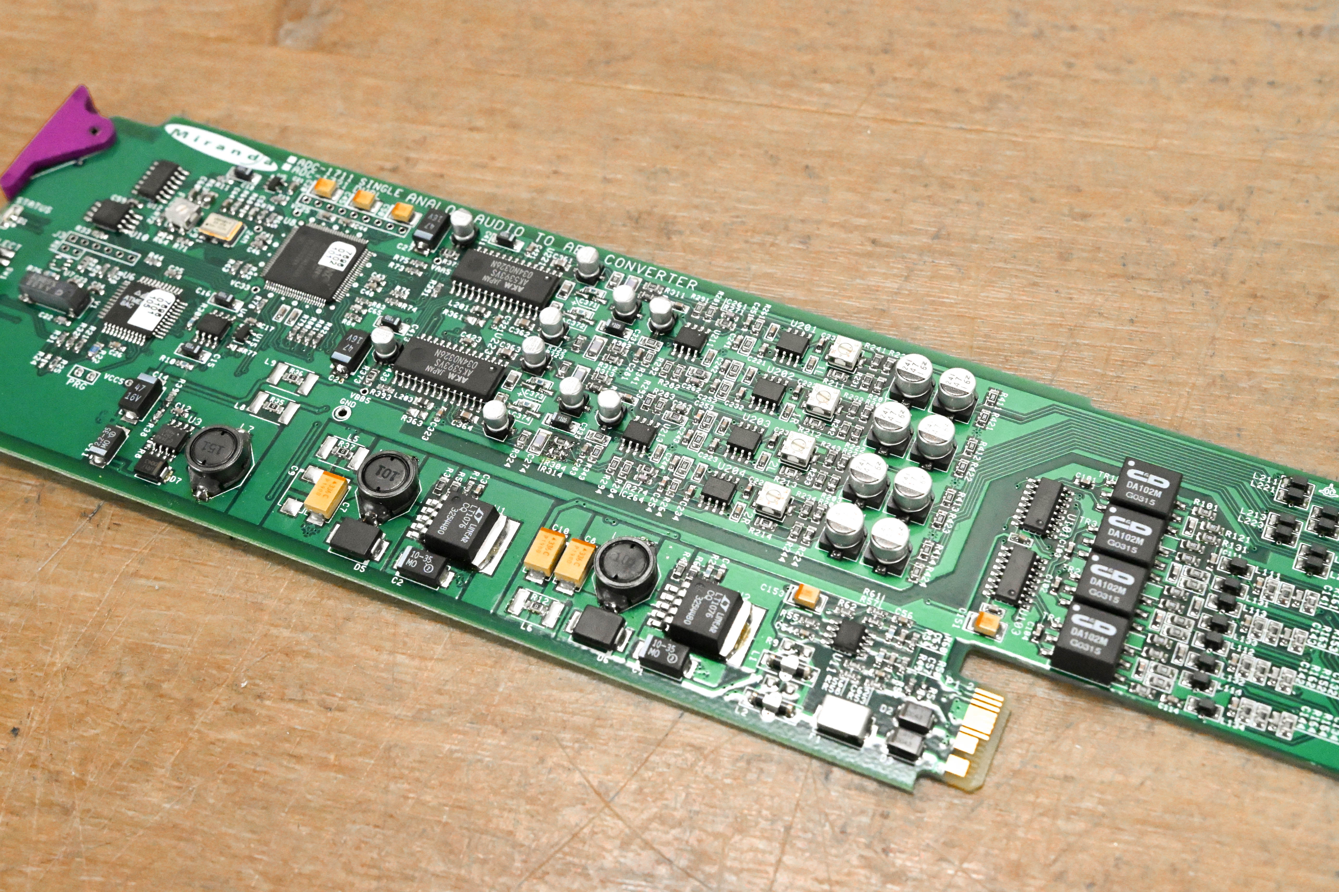 Miranda ADC-1721 Dual Analog Audio to AES Converter
