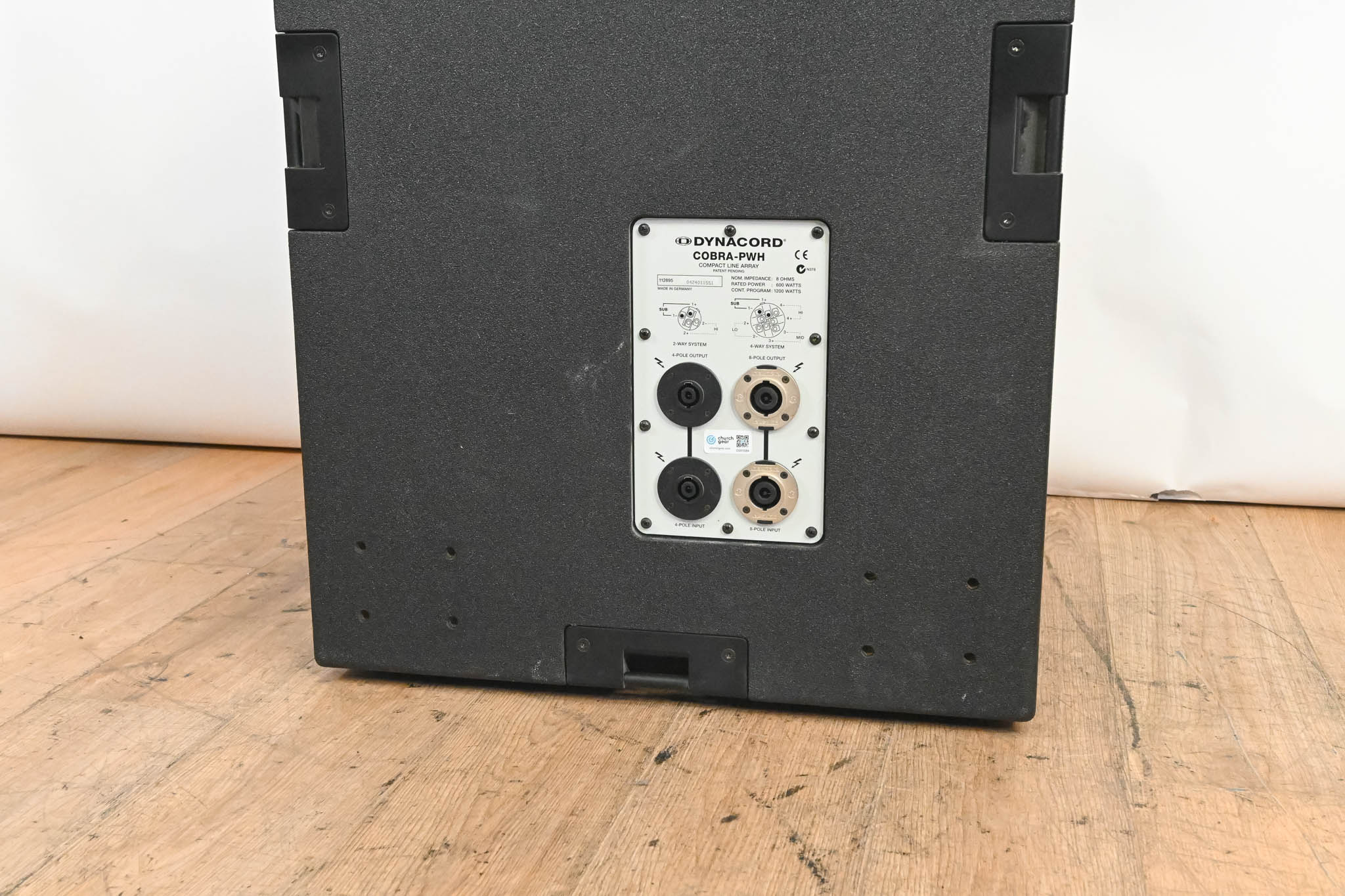 Dynacord COBRA-PWH Planar Waveguide Basshorn 18" Line Array Subwoofer