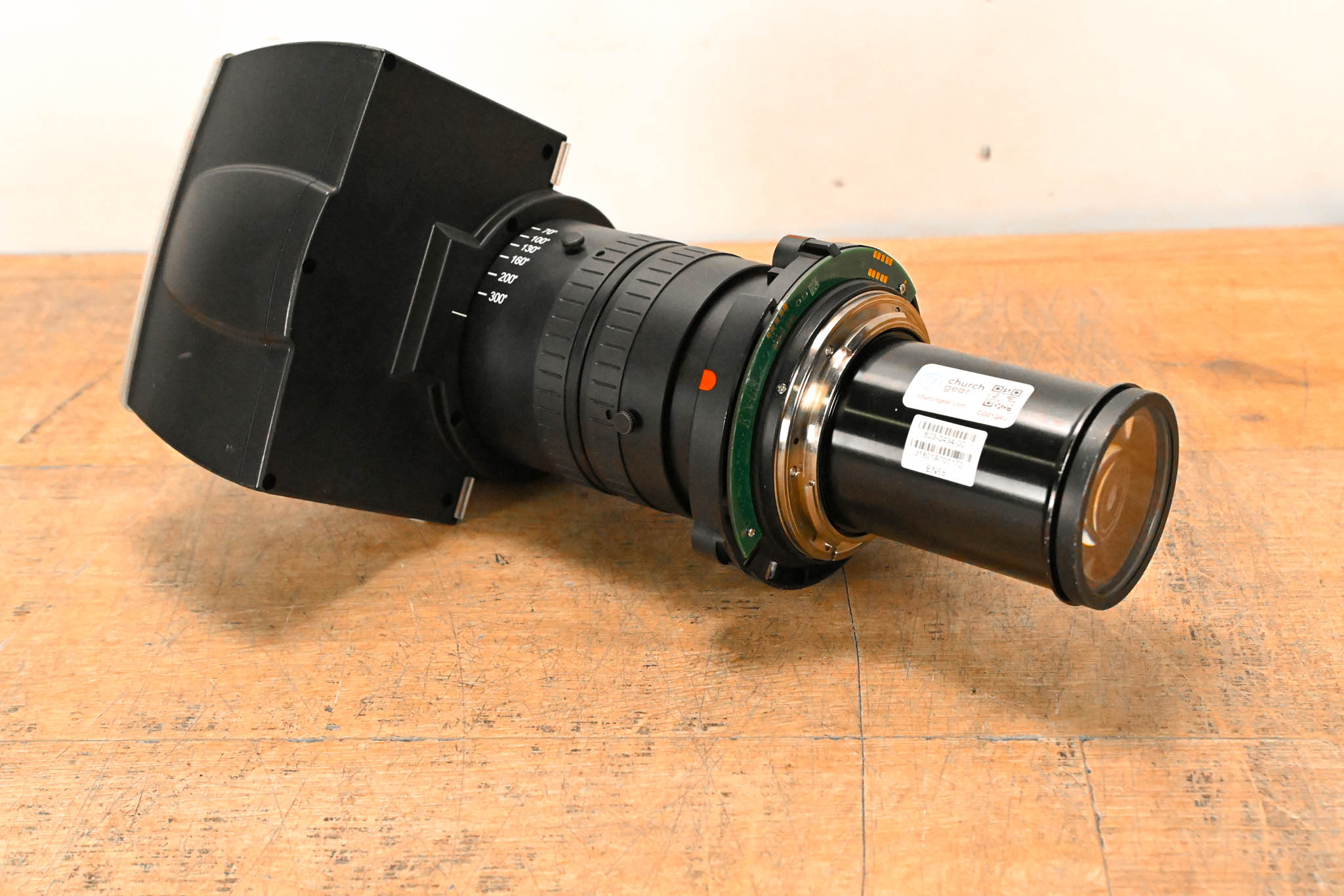 Barco EN68 Ultra Short Throw FLD+ 0.28:1 Lens