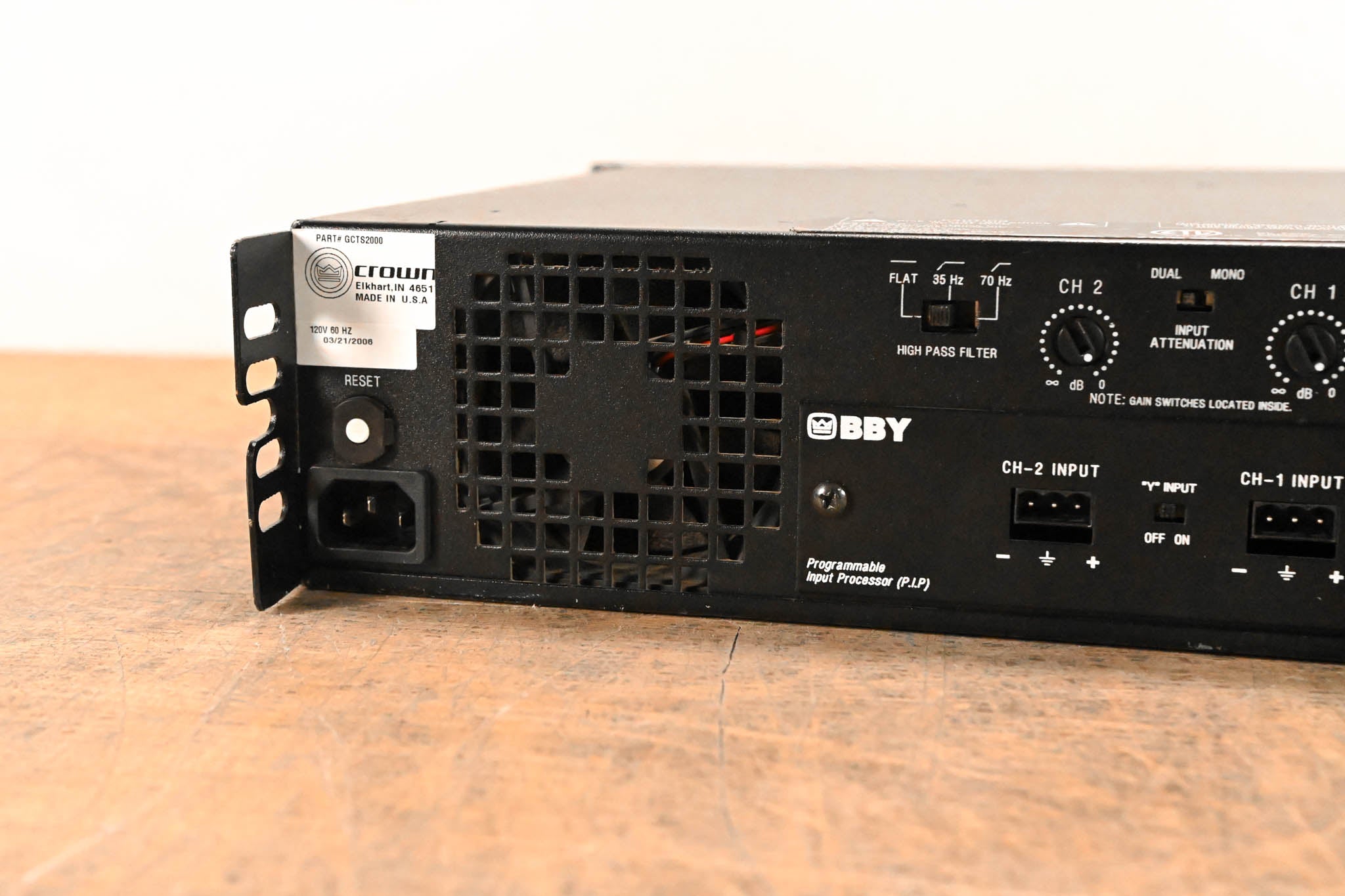 Crown CTs 2000 Two-Channel 1000W Power Amplifier