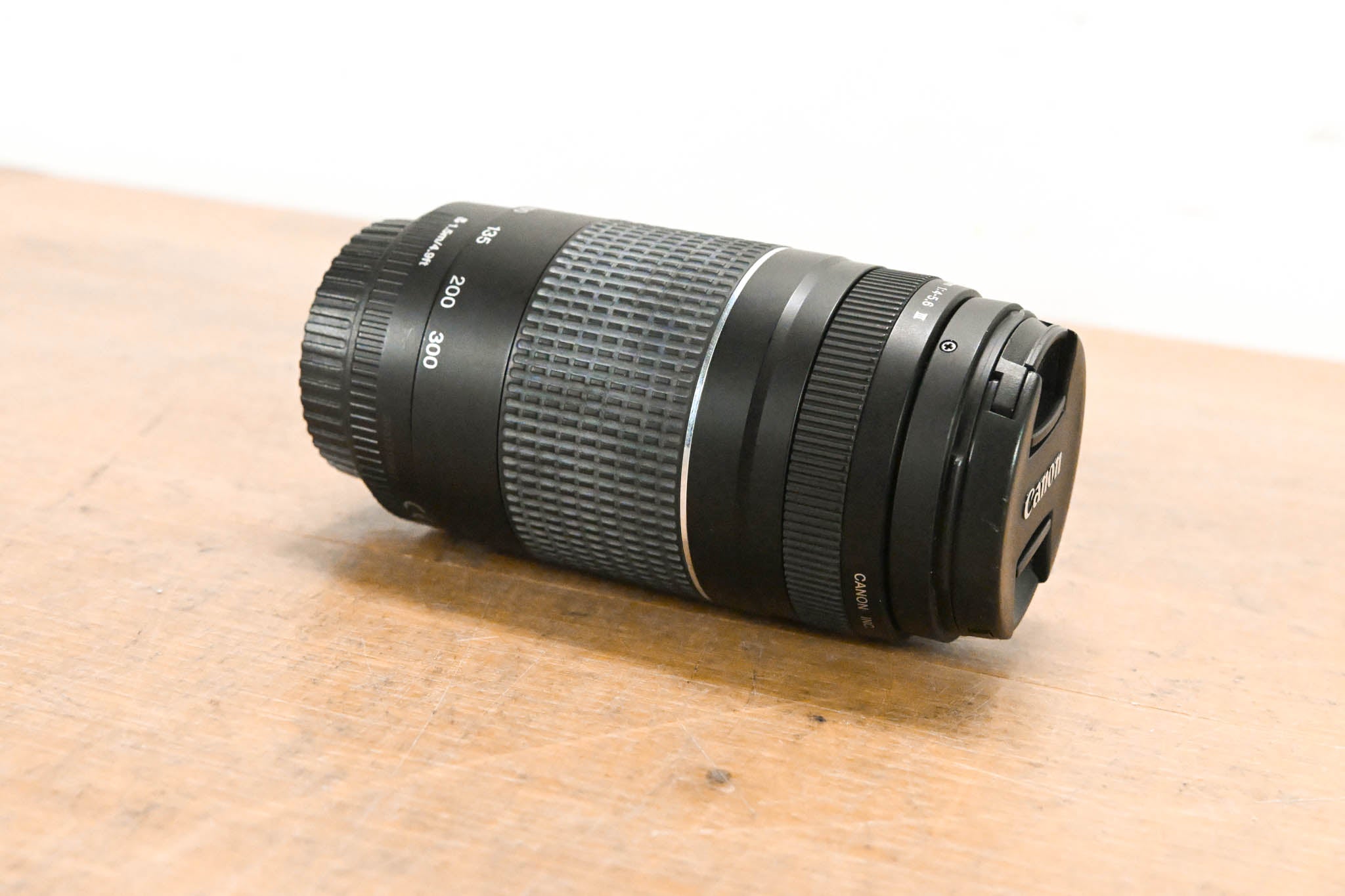 Canon EF 75-300mm f/4-5.6 III Zoom Lens