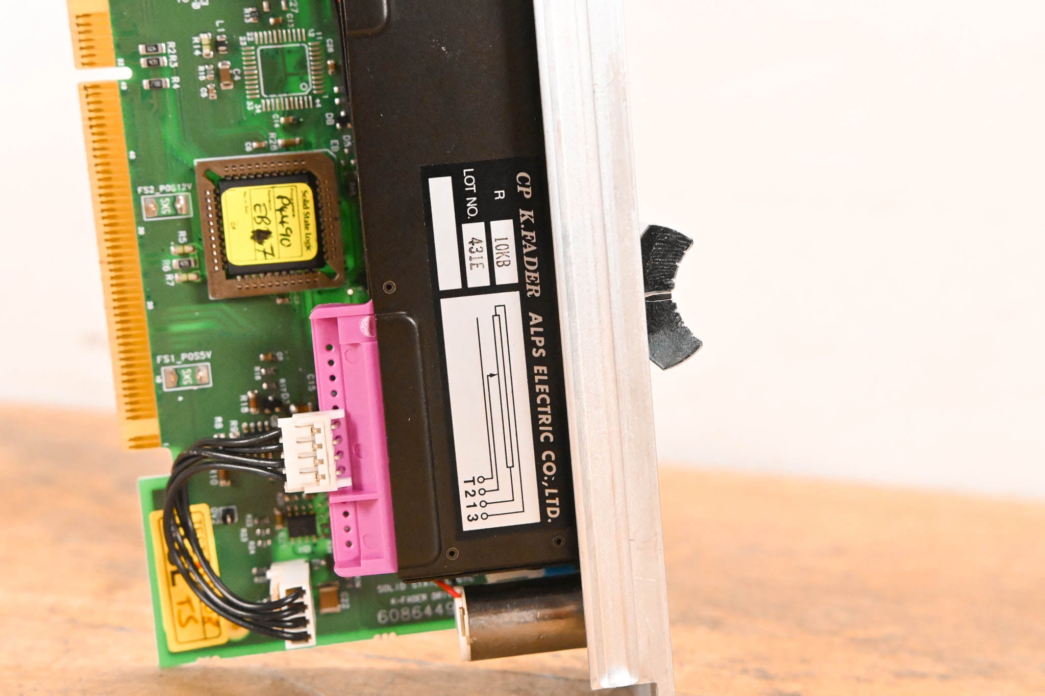 Solid State Logic C300 HD Motorized Fader Module – ALPS K-Fader Assembly