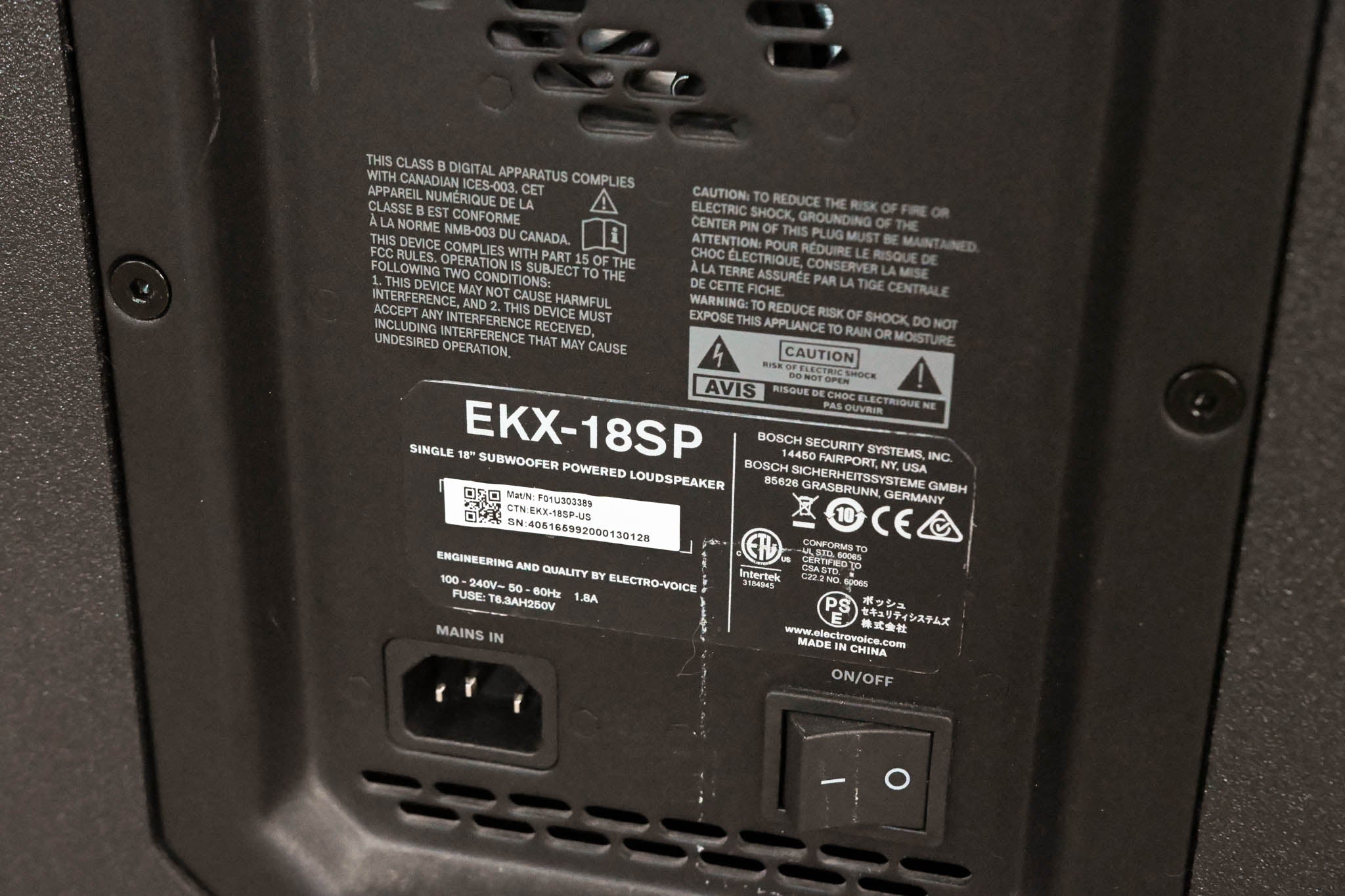 Electro-Voice (EV) EKX-18SP 1300W 18" Powered Subwoofer