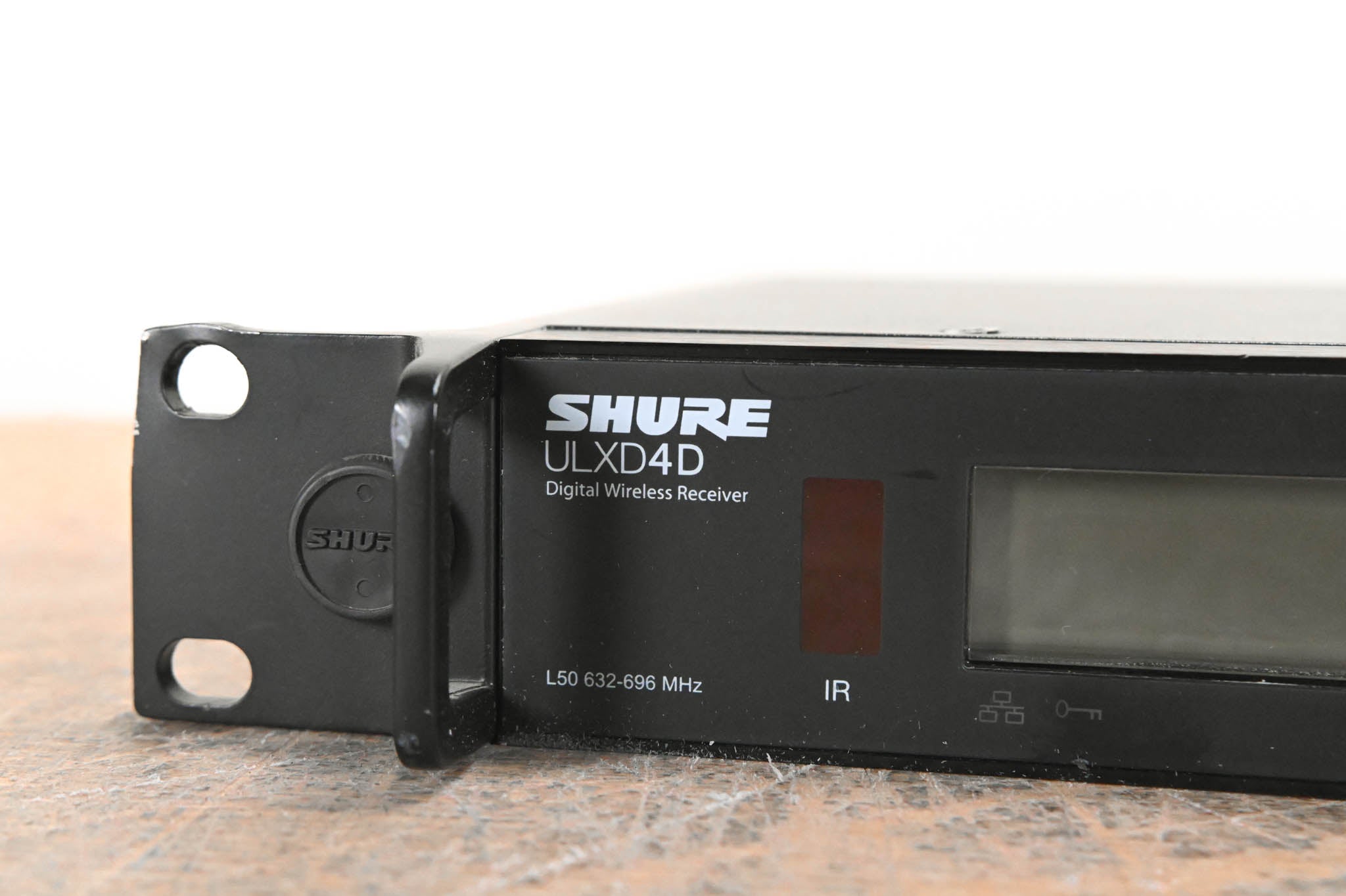 Shure ULXD4D Dual-Channel Digital Wireless Receiver L50 Band: 632-696MHz