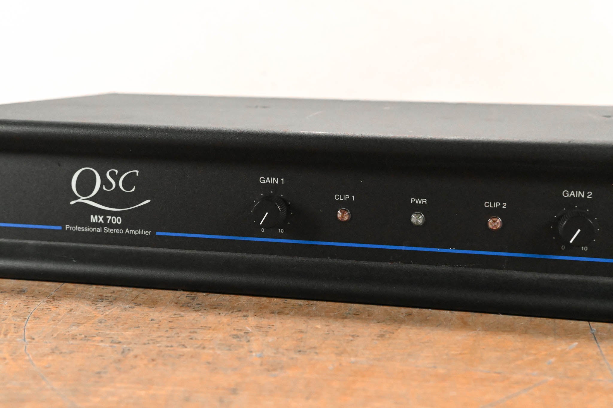 QSC MX 700 2-Channel Power Amplifier