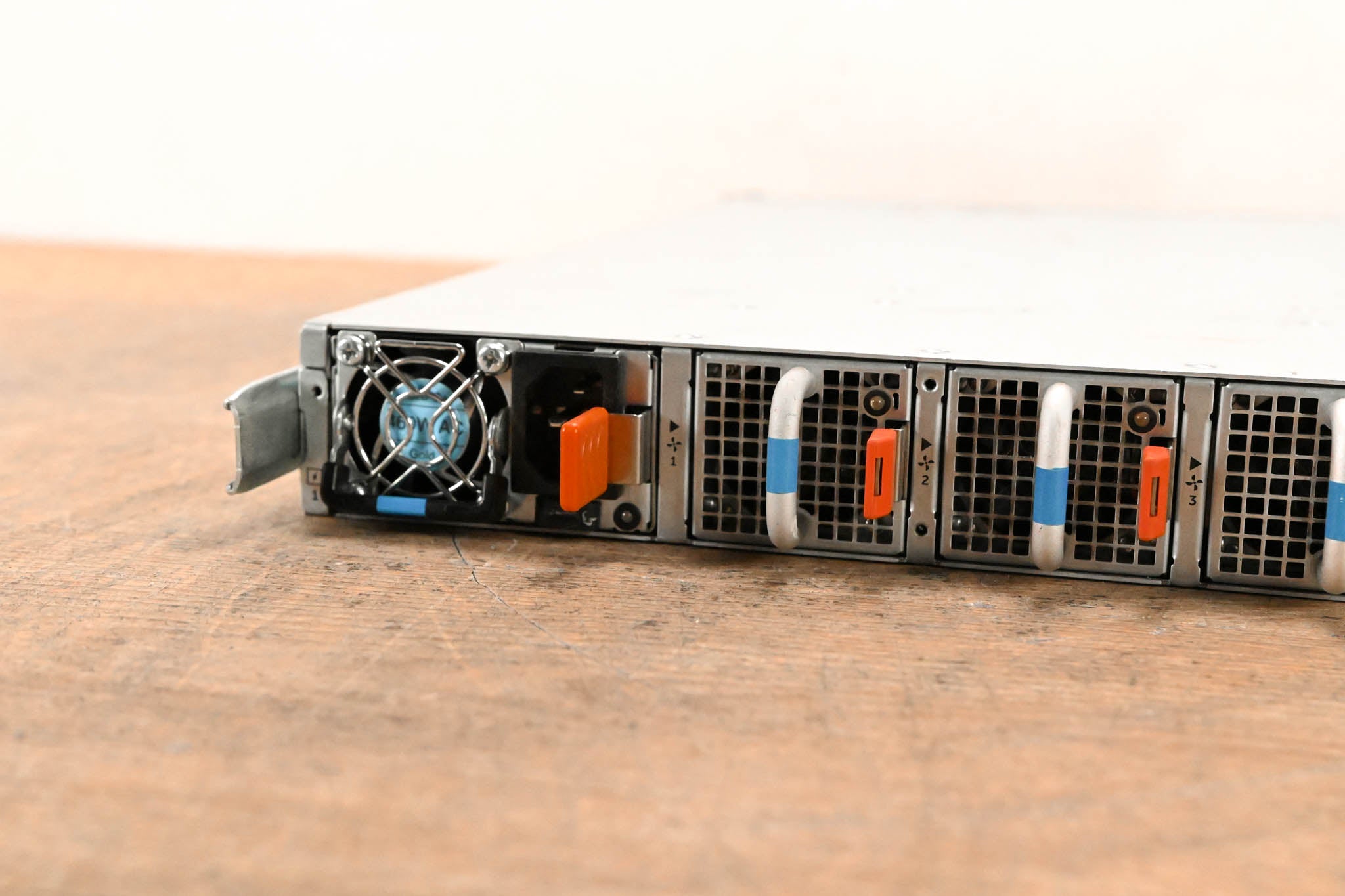 Dell S6010-ON 4-Slot Modular Network Switch