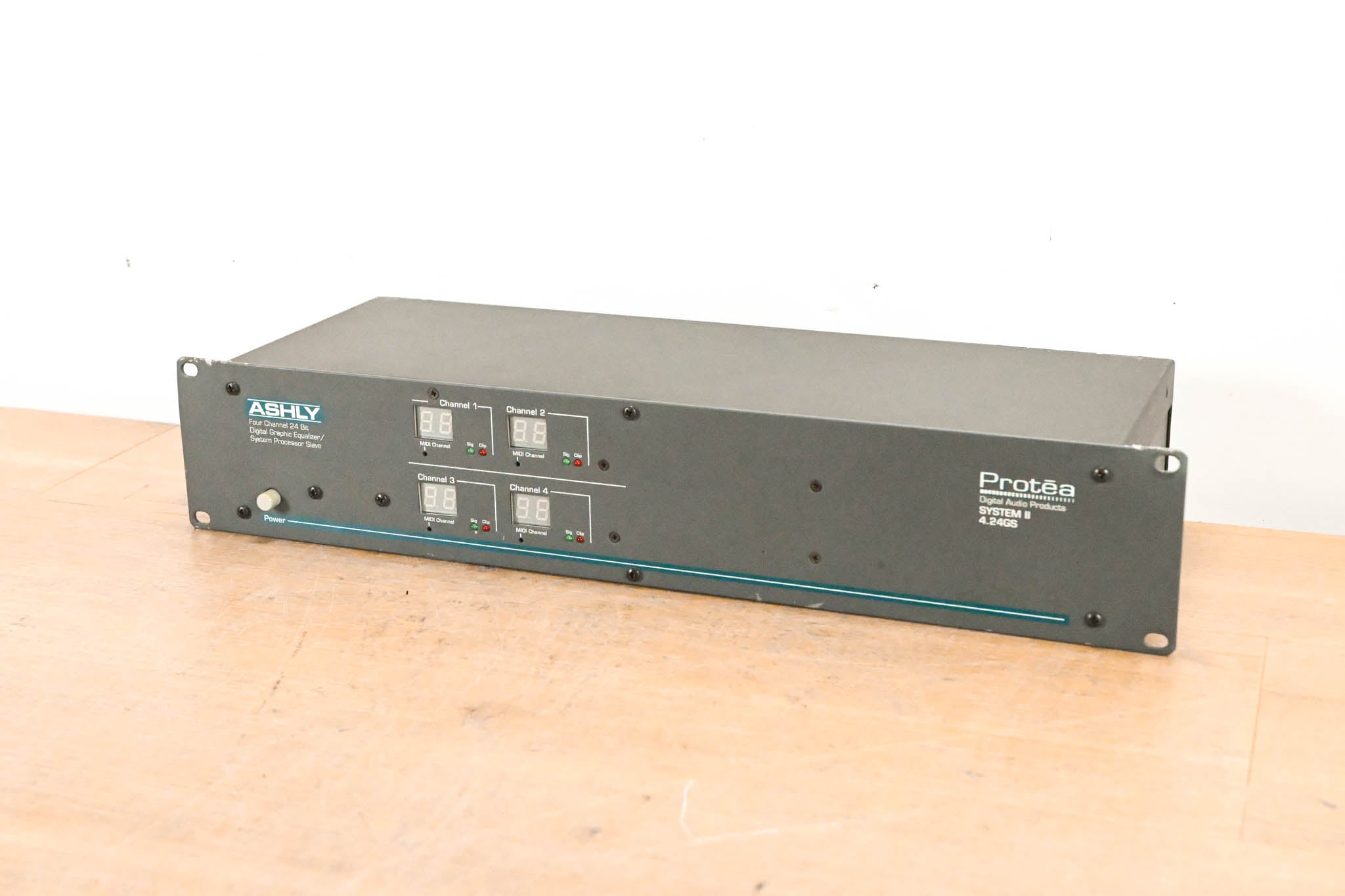 Ashly Protea System II 4.24GS 4-Channel Digital Graphic Equalizer Slave