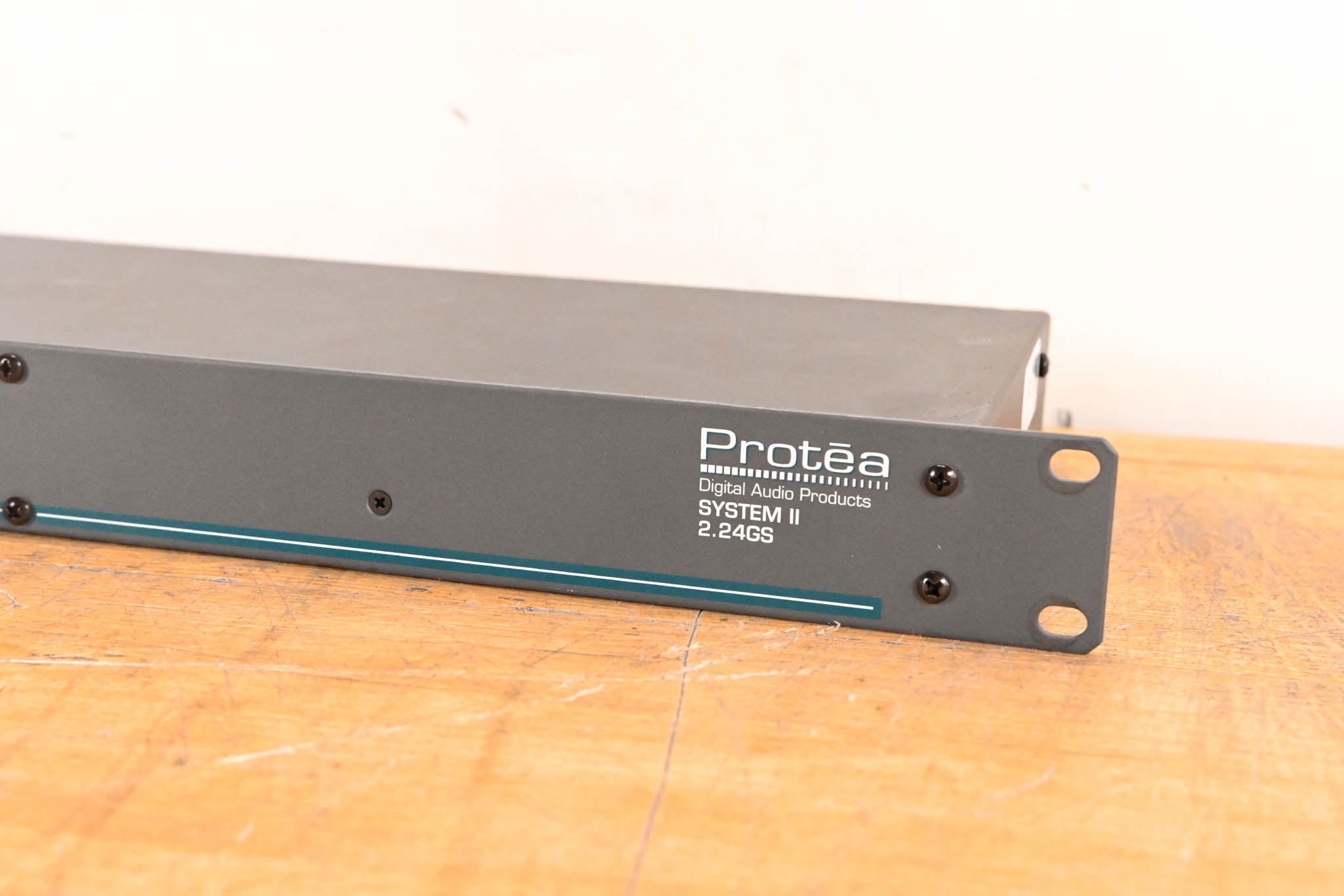 Ashly Protea System II 2.24GS 2-Channel 24bit Digital Graphic EQ / Slave