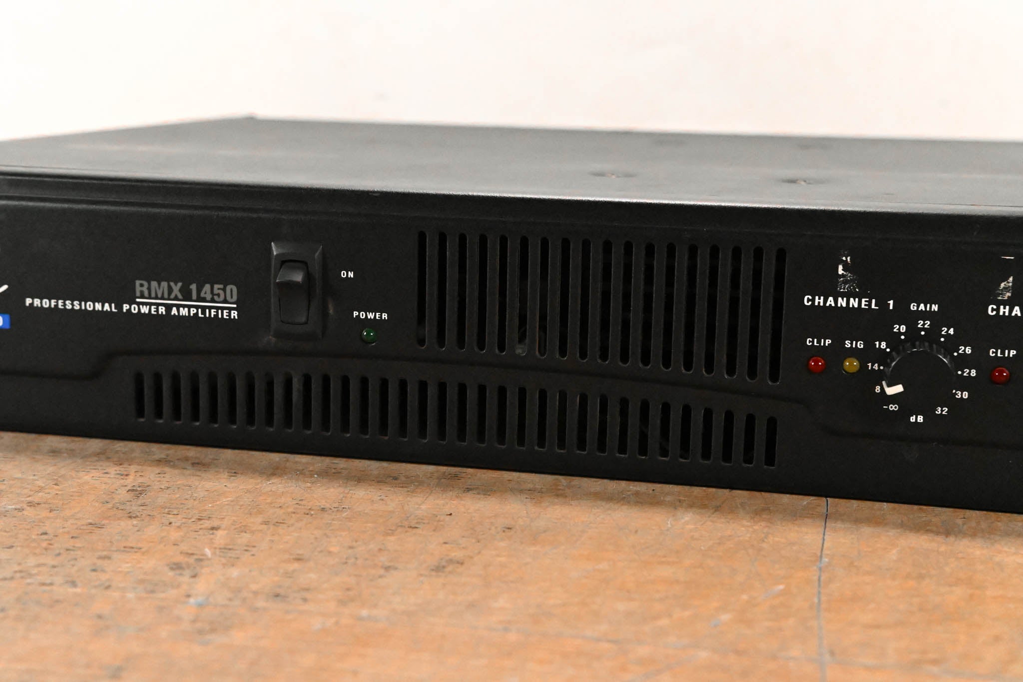 QSC RMX1450 2-Channel Power Amplifier
