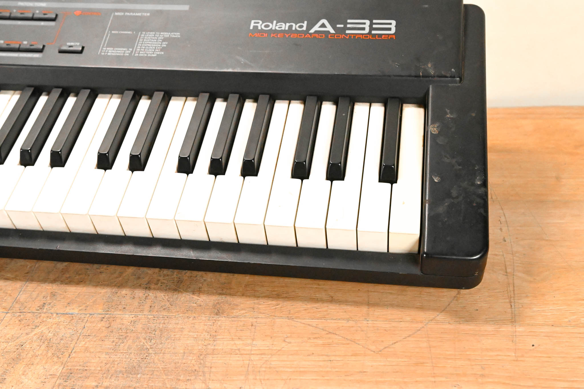 Roland A-33 76-Key MIDI Keyboard Controller CG01MCC