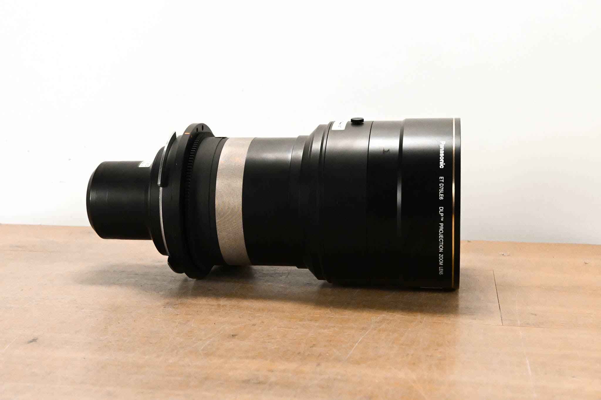 Panasonic ET-D75LE6 3-Chip DLP Projector Zoom Lens