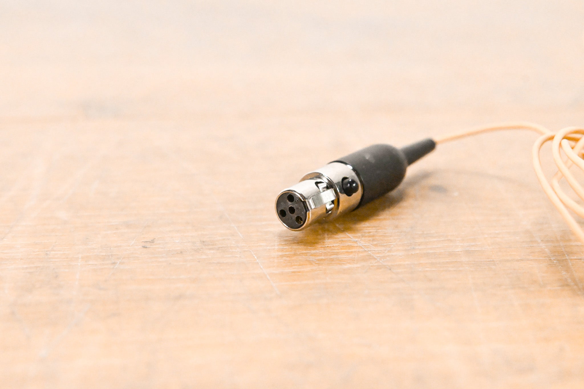 Shure MX153T/O-TQG Omnidirectional Earset Microphone