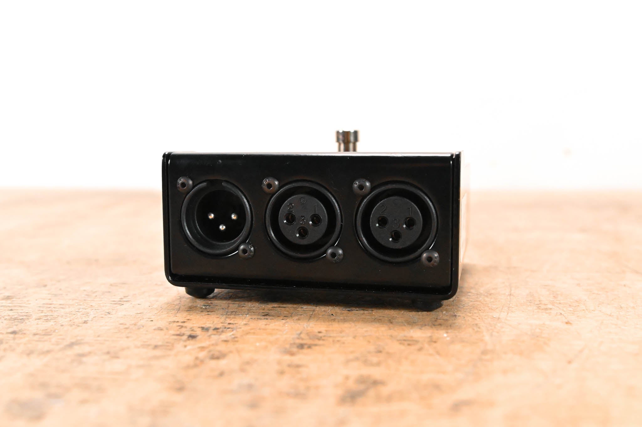 Radial Engineering Hotshot ABi Balanced Line Input Selector