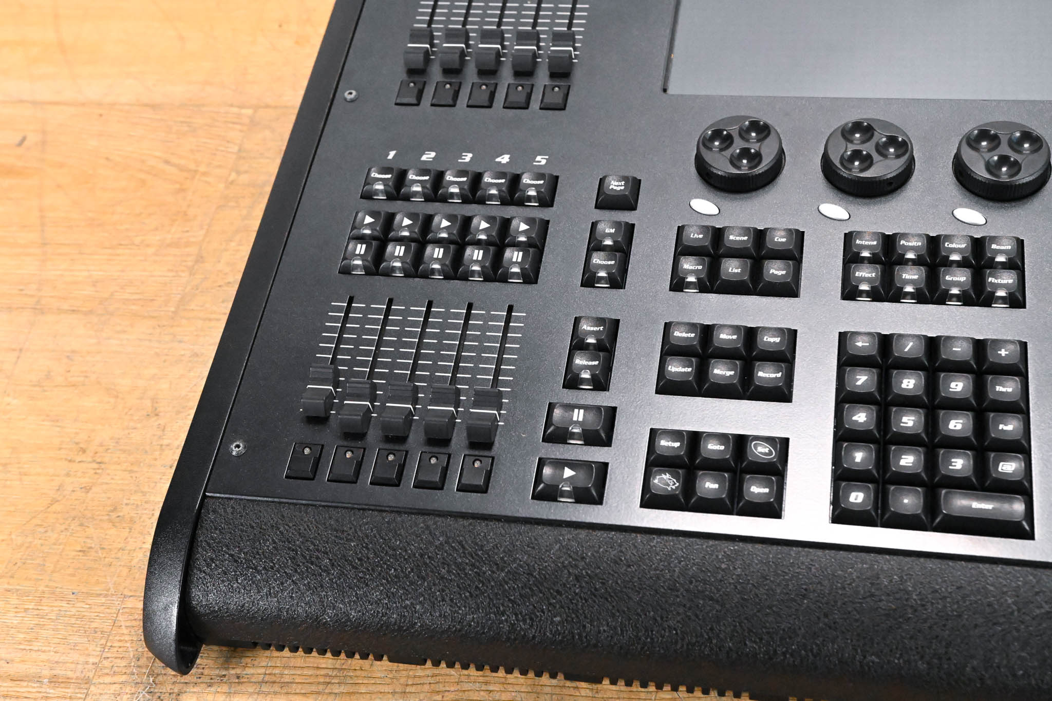 High End Systems HedgeHog 4X Compact Lighting Console