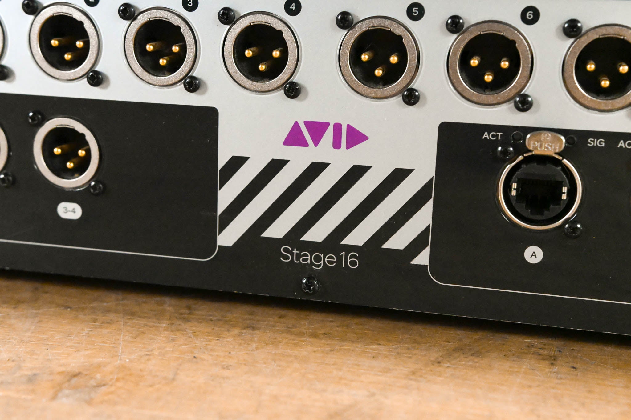 AVID Venue Stage 16 Remote I/O Stage Rack for S3L Digital Mixing System