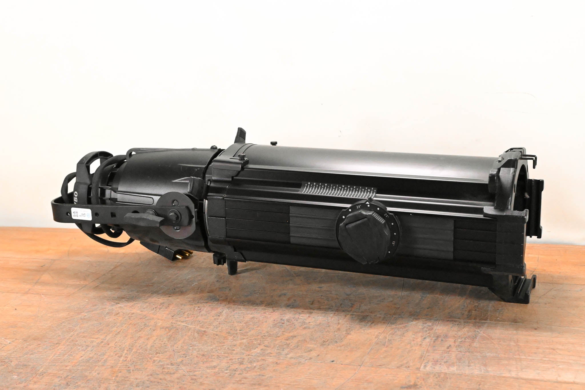 ETC Source Four Zoom 15-30 Degree 750 Ellipsoidal Light