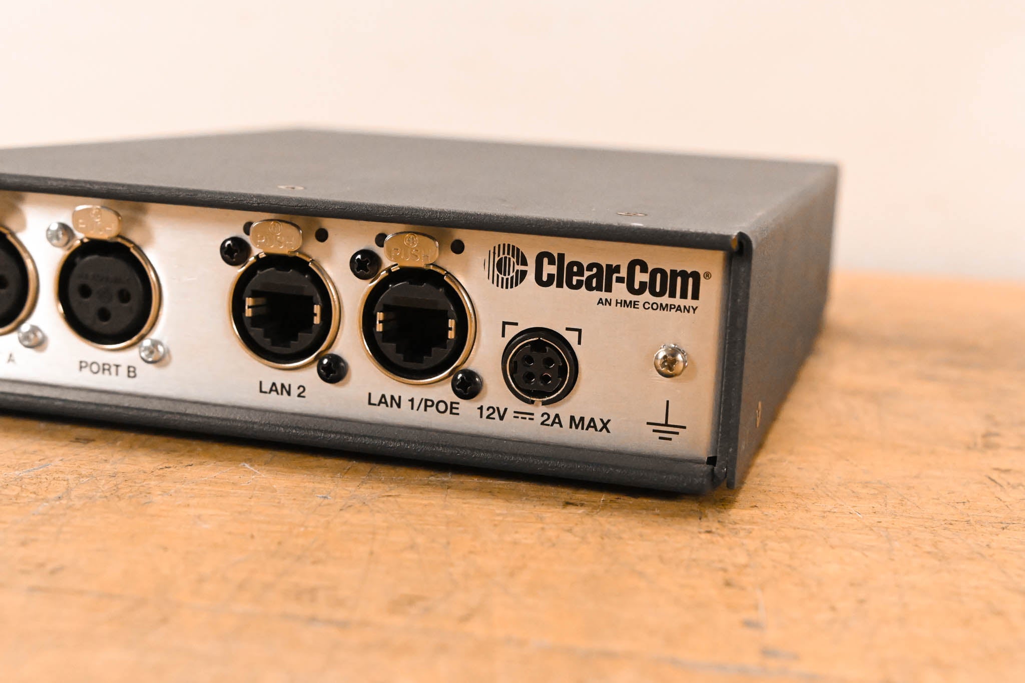 Clear-Com LQ-2W2 Compact 2-Port Partyline IP Interface (NO POWER SUPPLY)