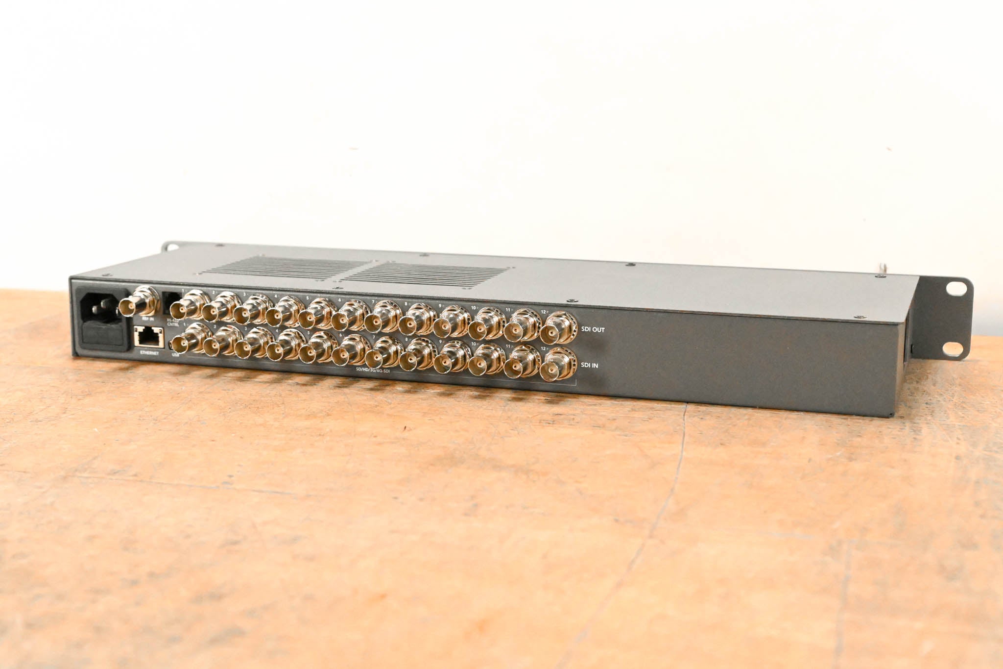 Blackmagic Design Smart Videohub CleanSwitch 12x12