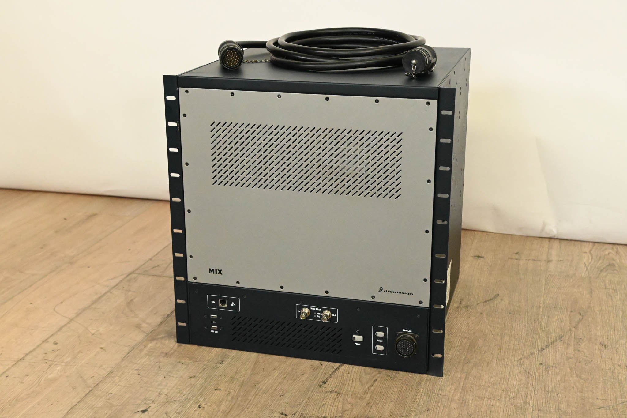 Digidesign VENUE Profile Digital Mixing Console with Mix Rack