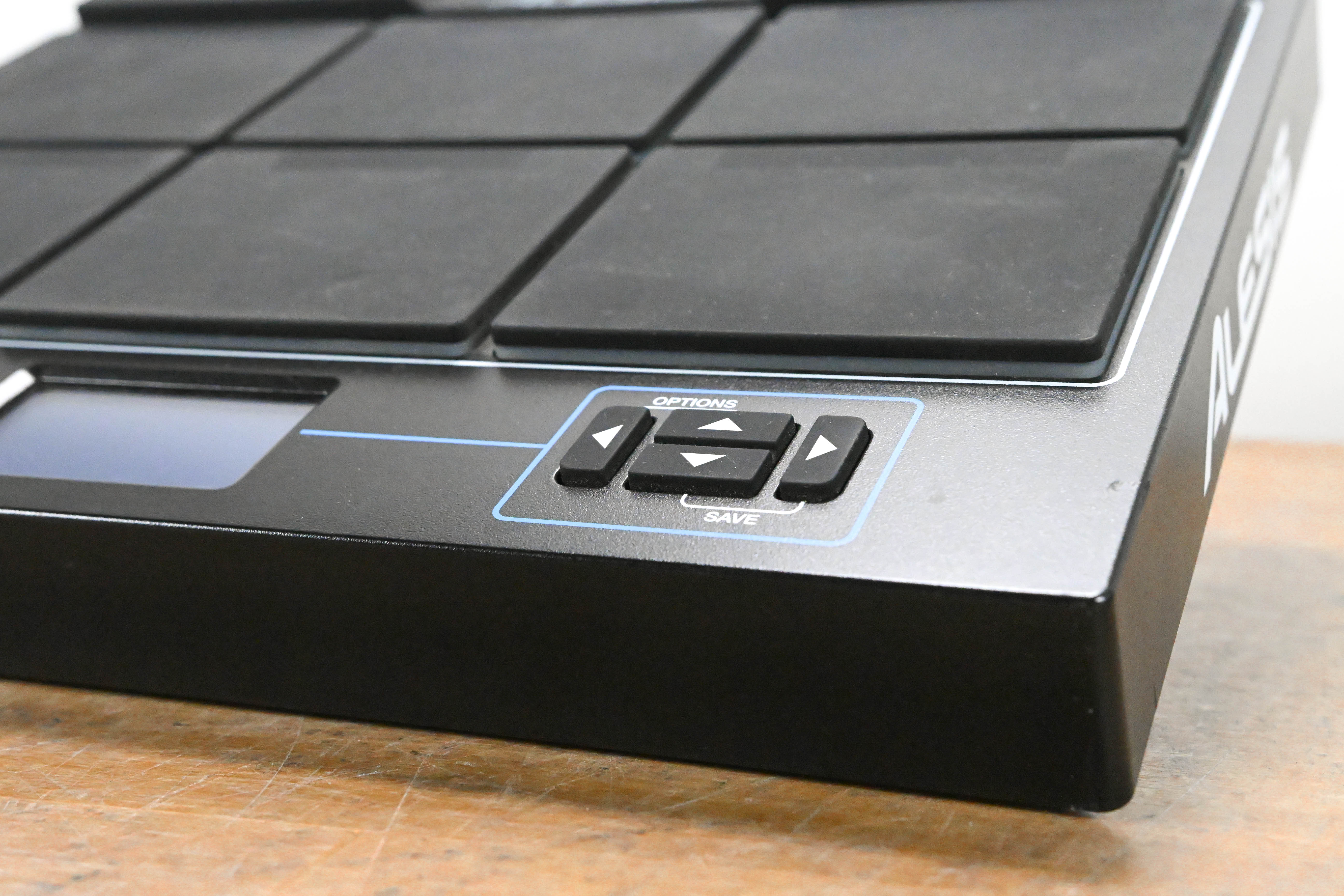 Alesis SAMPLEPAD PRO Percussion and Sample Instrument (NO POWER SUPPLY)