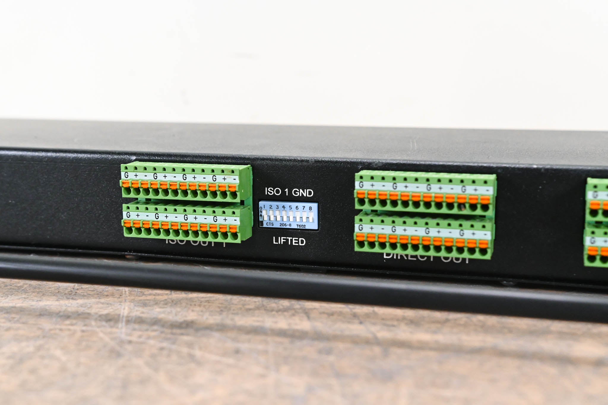 Whirlwind SPC82P 8-Channel 2-Way Mic Splitter CG009UH