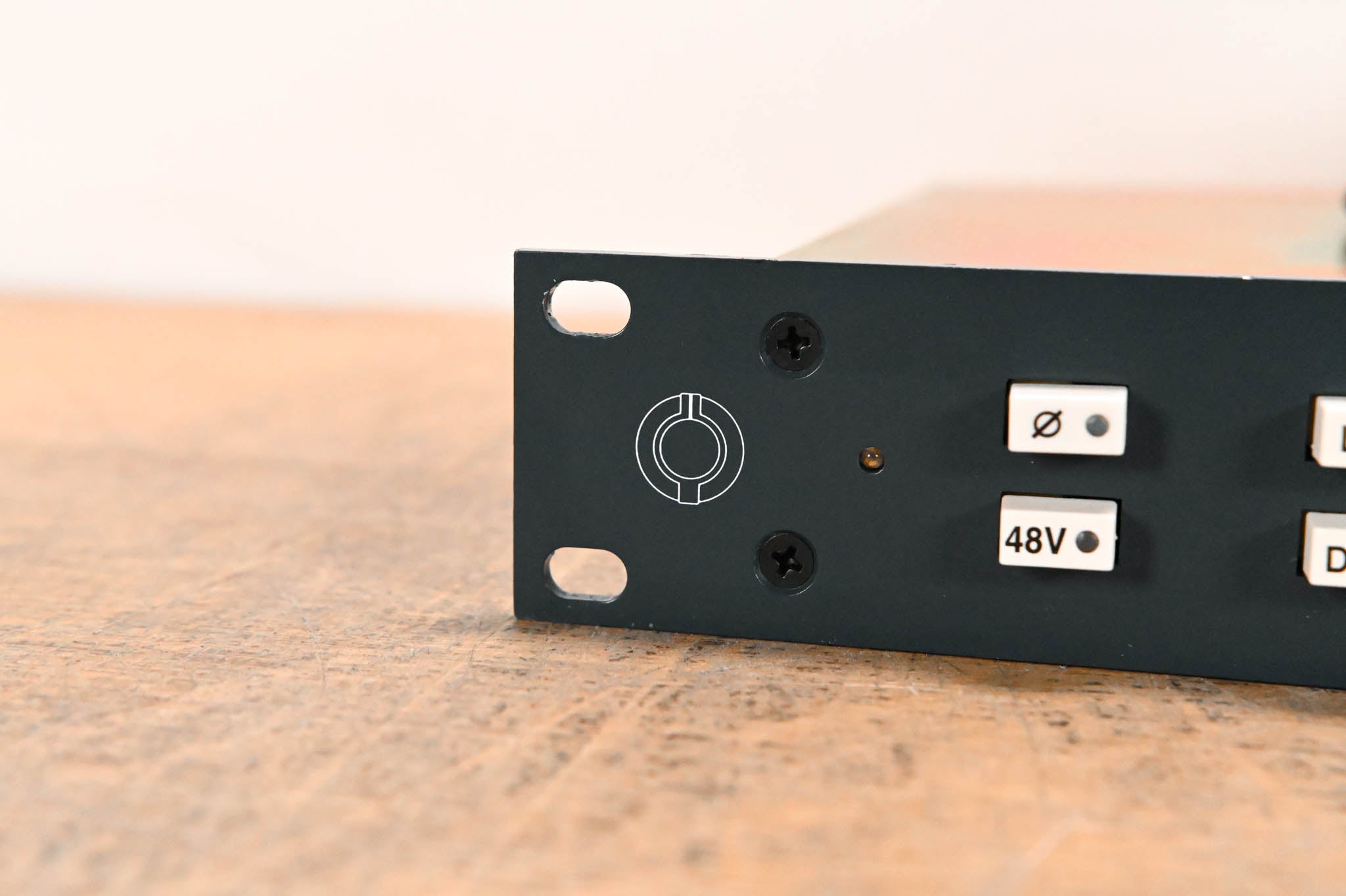 BAE 1073MPF Dual-Channel Microphone Preamp with Power Supply