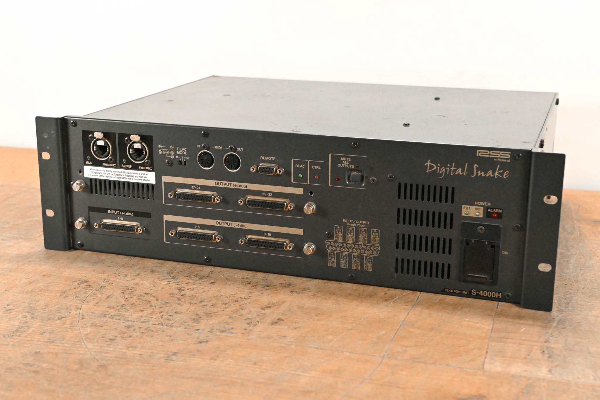 Roland S-4000H Digital Snake 32 x 8 Front of House Unit