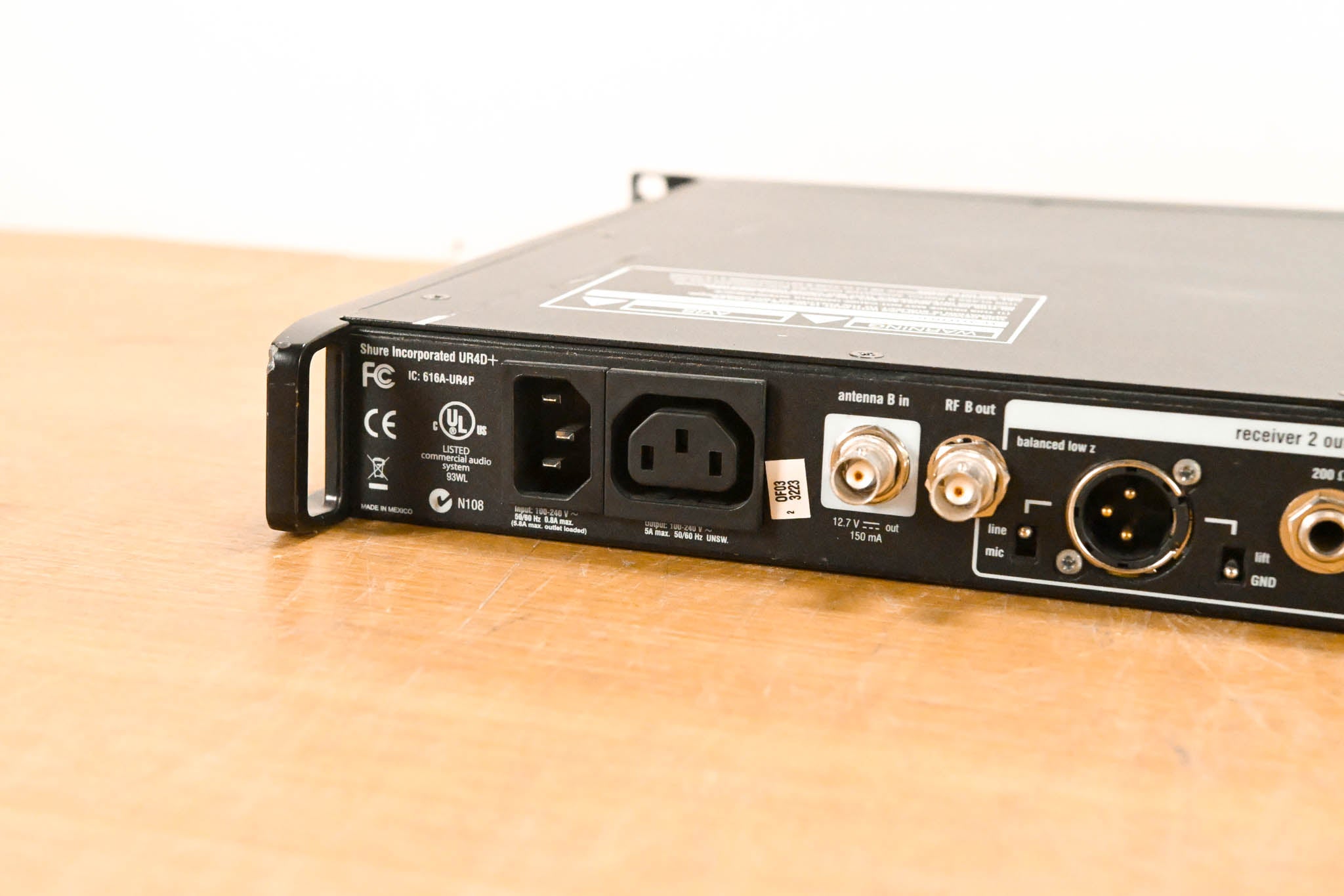 Shure UR4D+ Dual Wireless Receiver with UR2/KSM9 Mic Pair - H4 Band