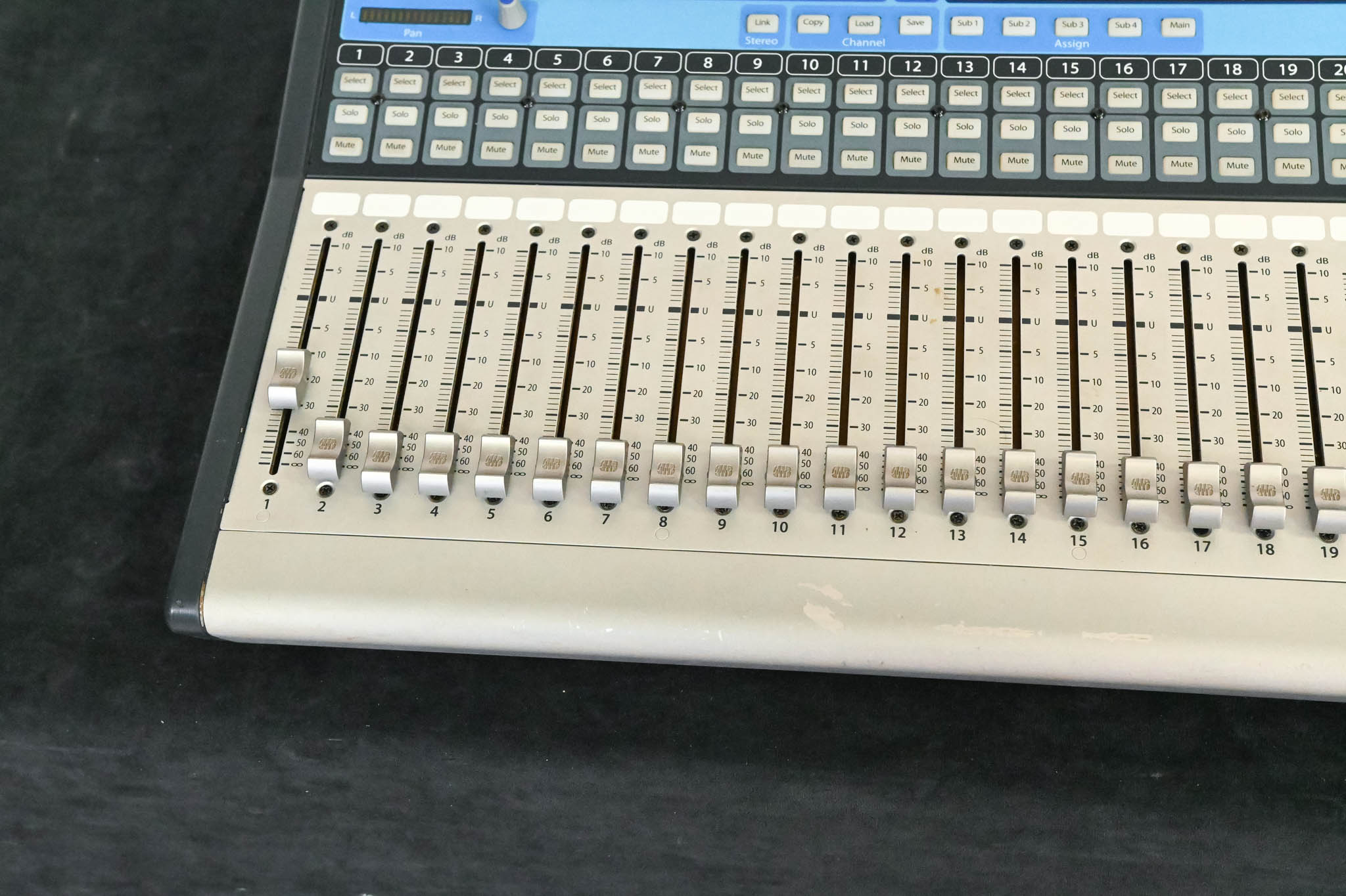PreSonus StudioLive 24.4.2 24-Channel Digital Audio Mixer