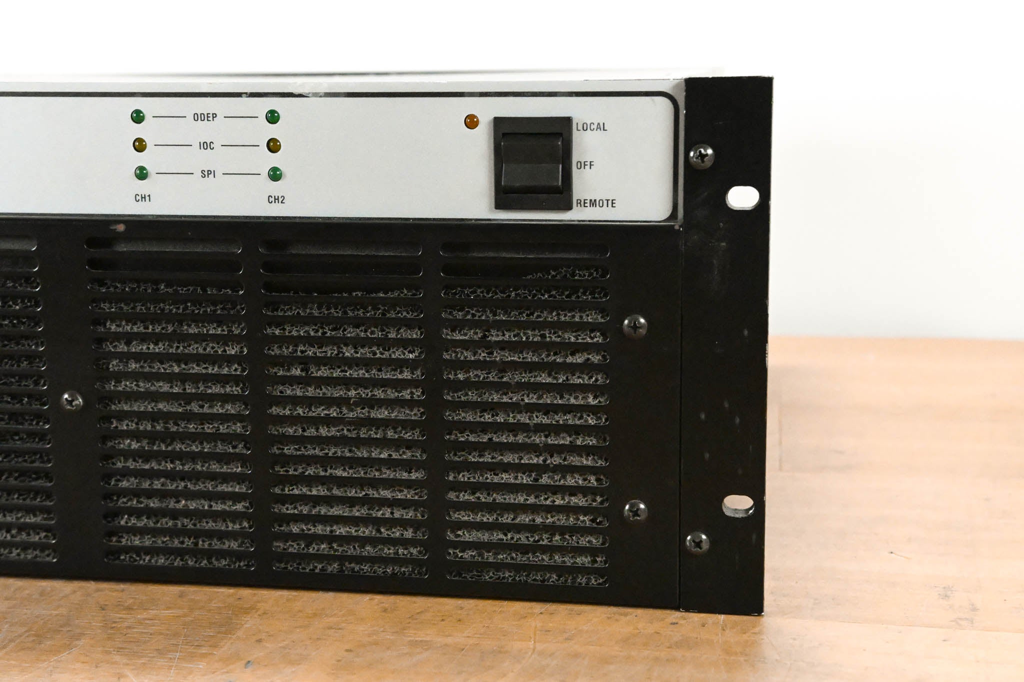 Crown Com-Tech 1610 2-Channel Power Amplifier